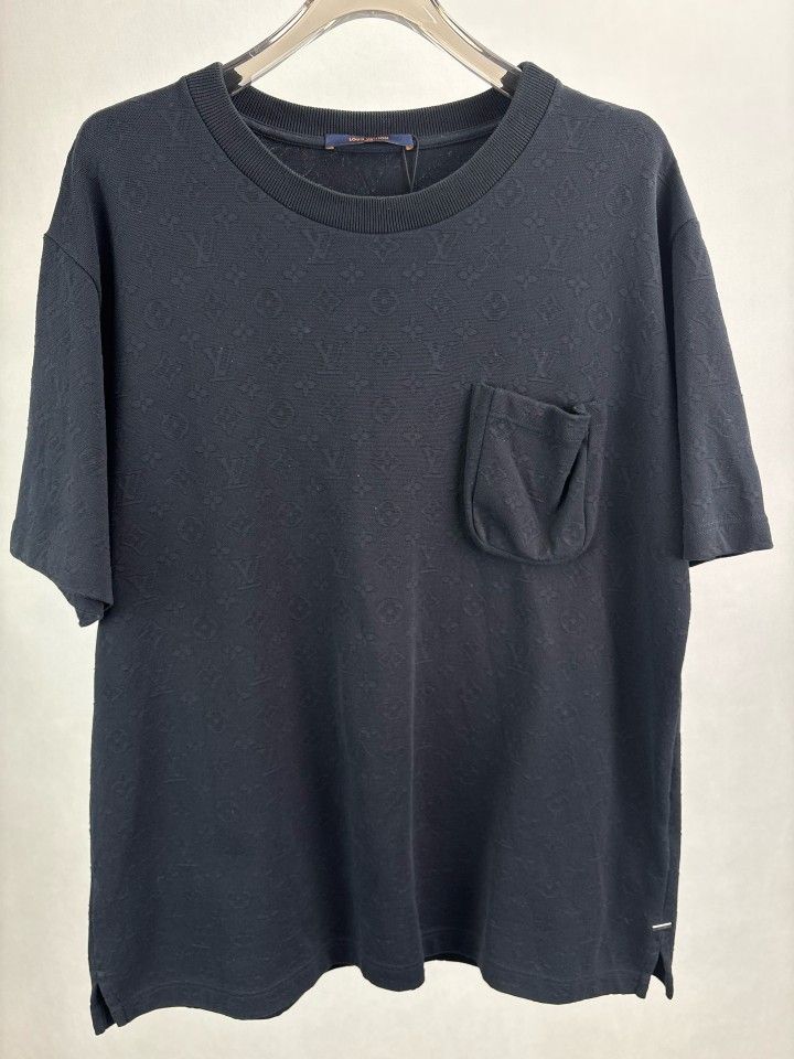 Louis Vuitton Louis Vuitton Monogram Pocket T-Shirt XXL Size US XXL / EU 58 / 5 - 1 Thumbnail