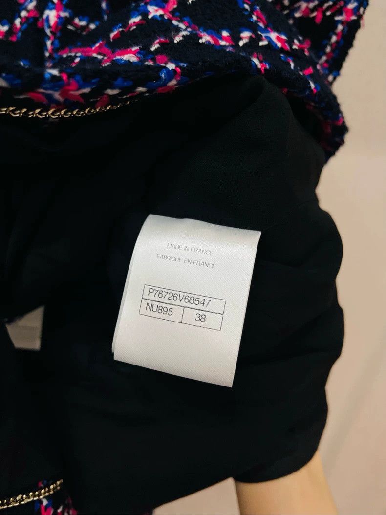Chanel Chanel 24p purple plaid rhinestone buckle tweed jacket 2504 Size XS / US 0-2 / IT 36-38 - 4 Thumbnail