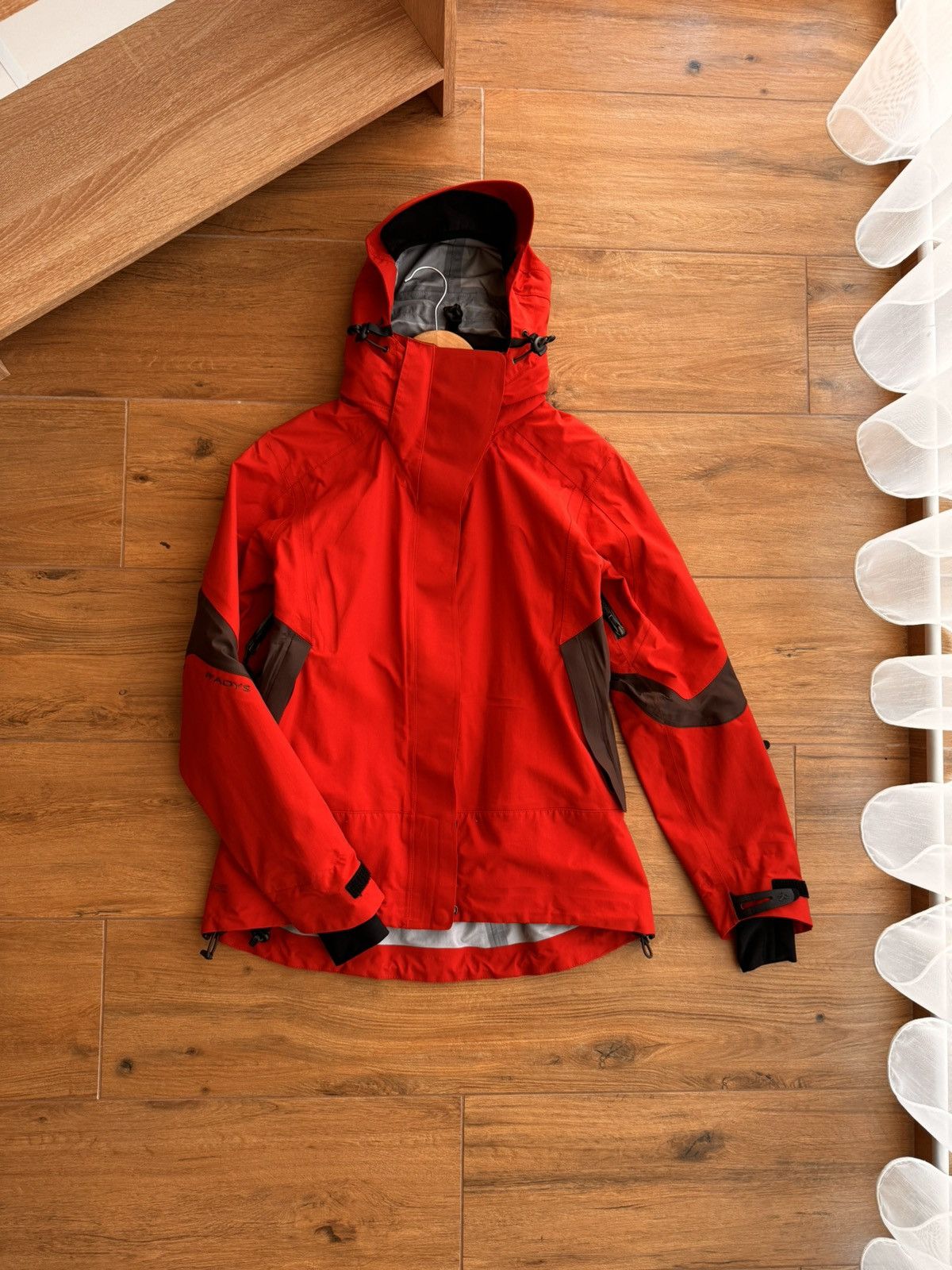 Goretex × Vintage Vintage R’adys Outdoor Essentials Goretex Waterproof Jacket Size M / US 6-8 / IT 42-44 - 7 Thumbnail