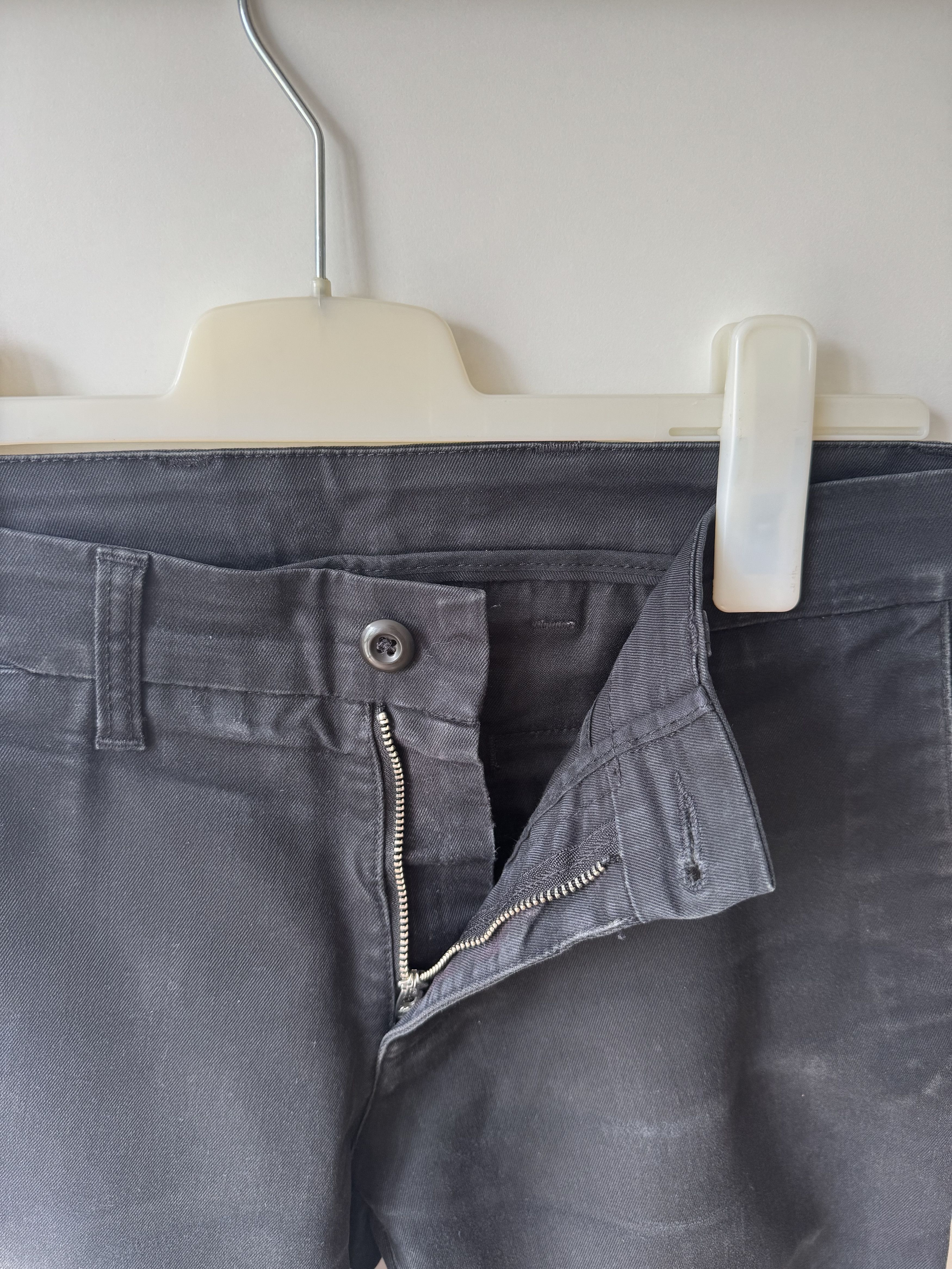 Carhartt [W30/L32] Sid Pant in Black Size US 30 / EU 46 - 9 Thumbnail