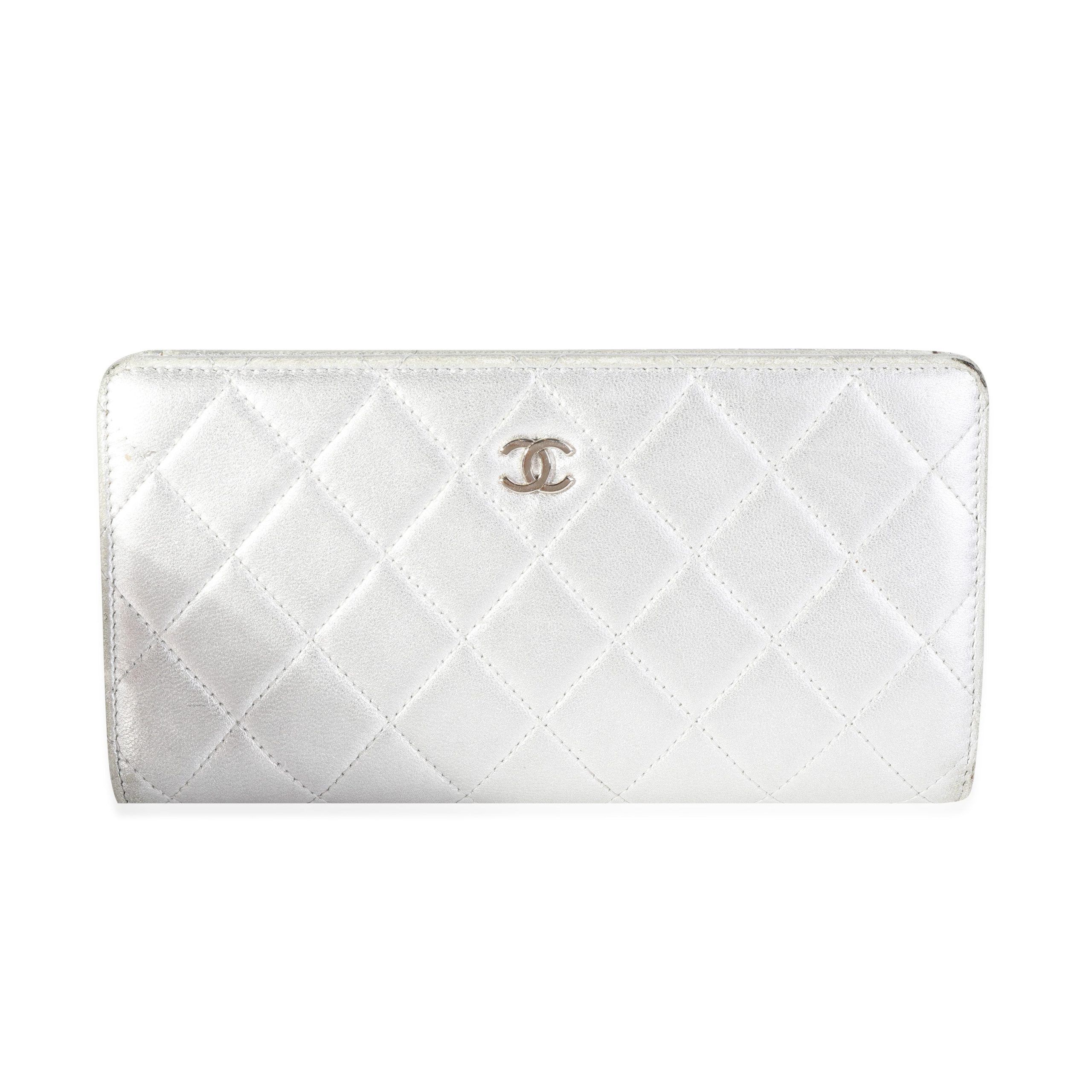 Chanel Chanel Metallic Silver Quilted Lambskin Leather CC L-Yen Wallet Size ONE SIZE - 1 Preview