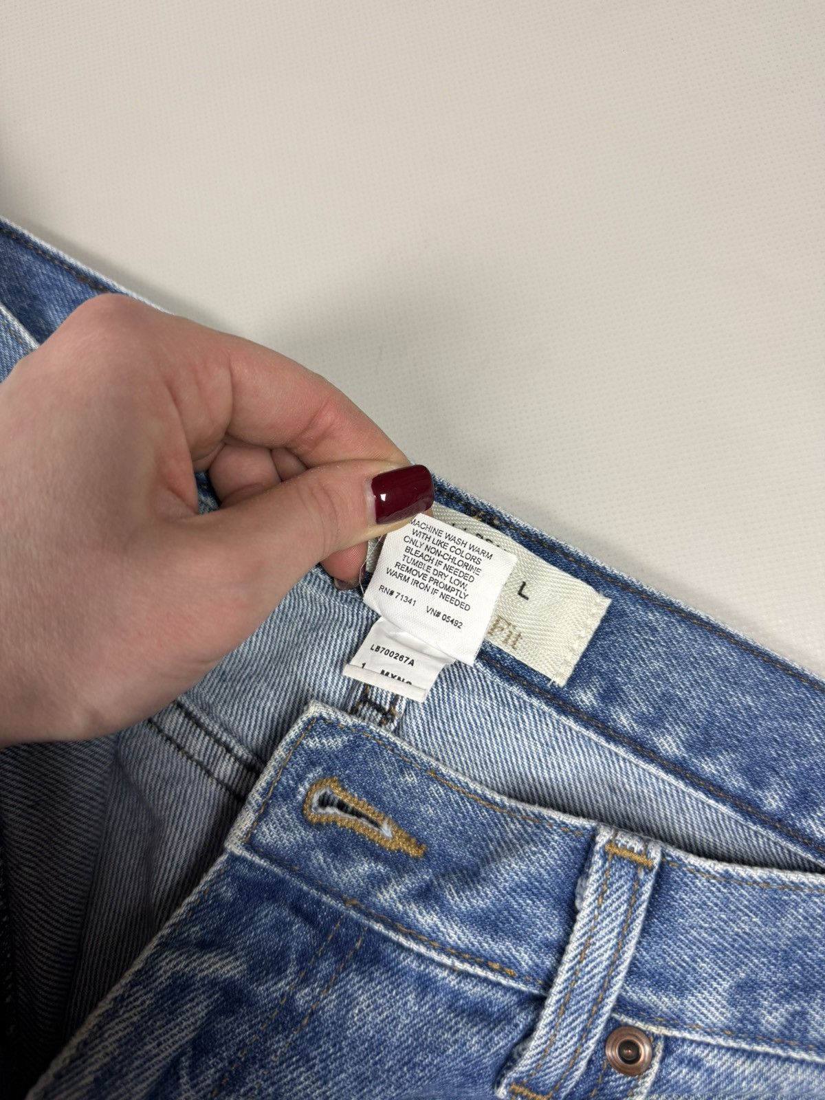L.L. Bean L.L. Bean Double L Men’s Relaxed Fit Denim Jeans Size 34 Size US 34 / EU 50 - 13 Thumbnail