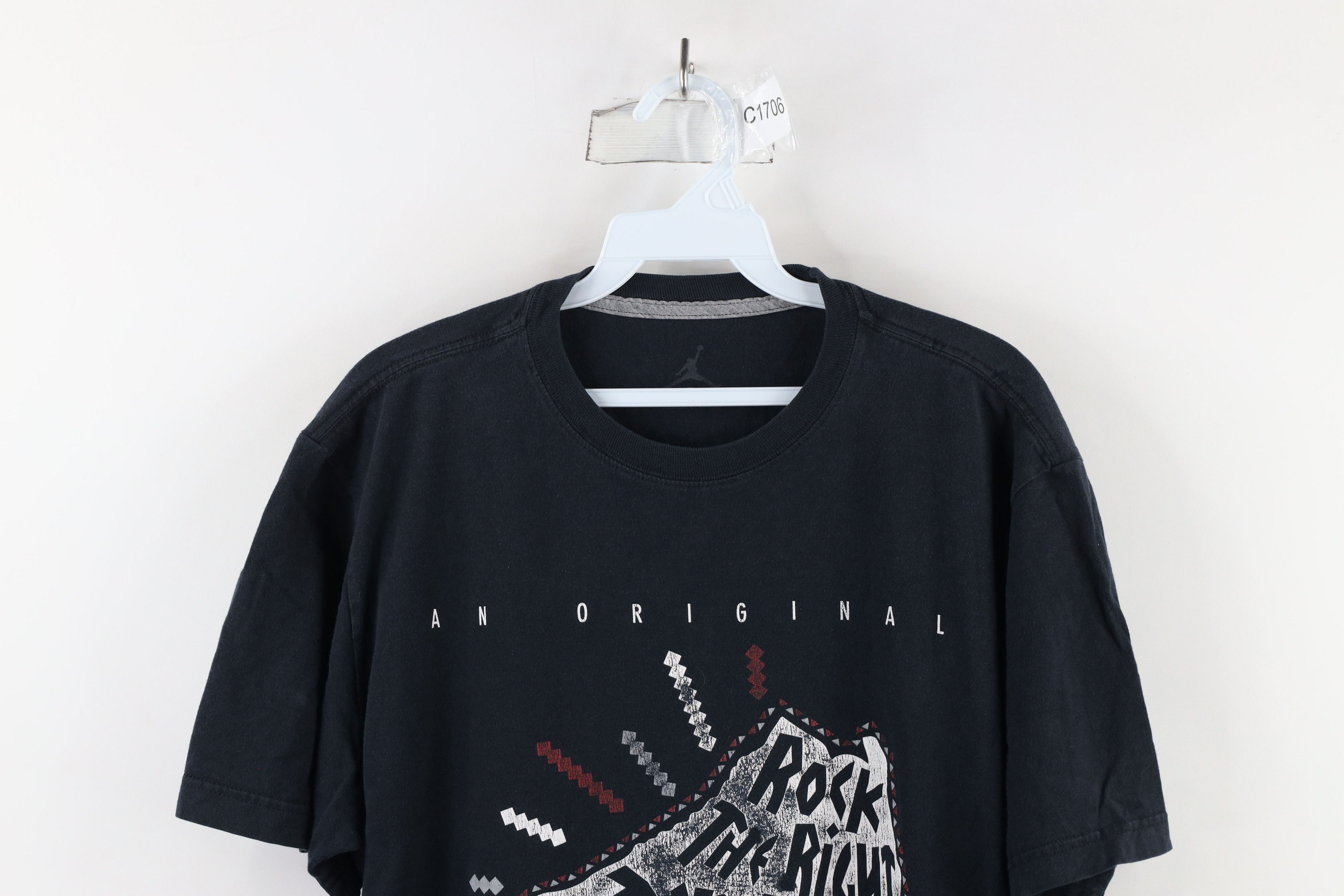 Nike × Vintage Vintage Nike Air Jordan Out Rock The Right Thing T-Shirt Size US L / EU 52-54 / 3 - 2 Thumbnail