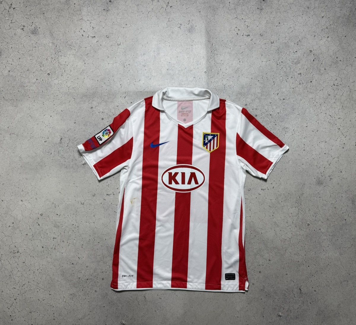 Nike Nike FC Atletico Madrid 2010/2011 Vintagw Soccer Jersey Size US M / EU 48-50 / 2 - 1 Thumbnail