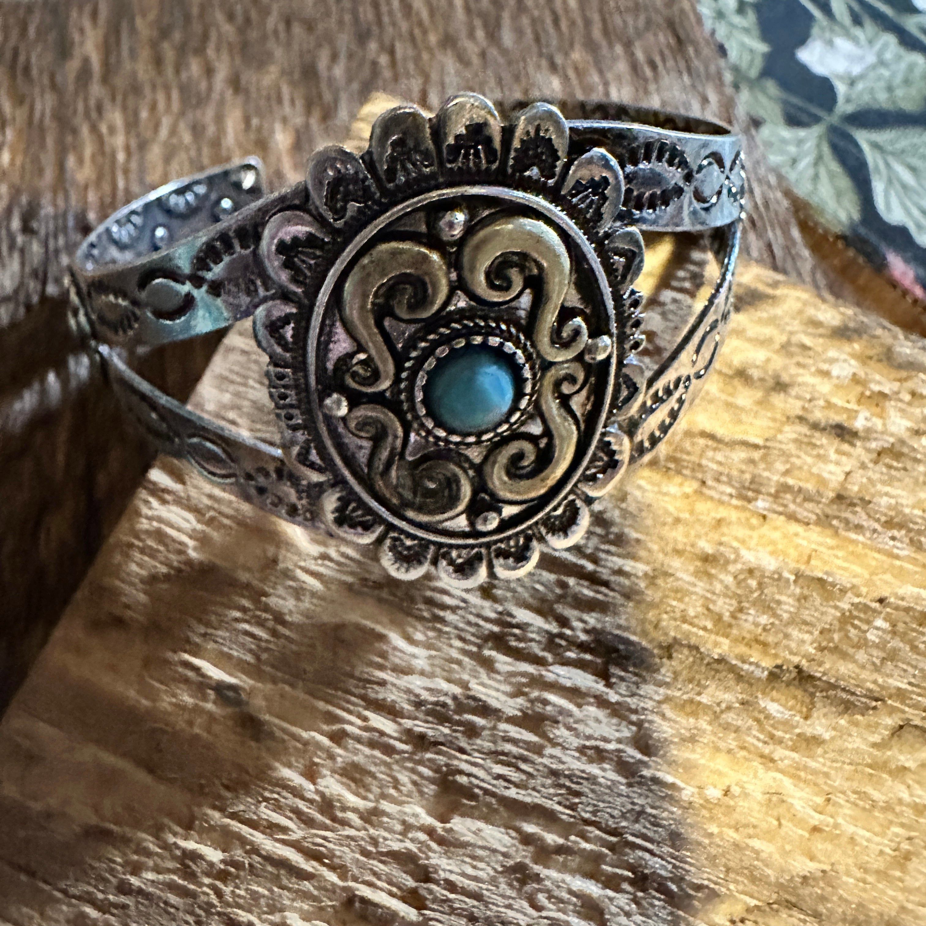 Other Vintage Southwestern Turquoise Cuff Bracelet for Boho Chic C Size ONE SIZE - 3 Thumbnail
