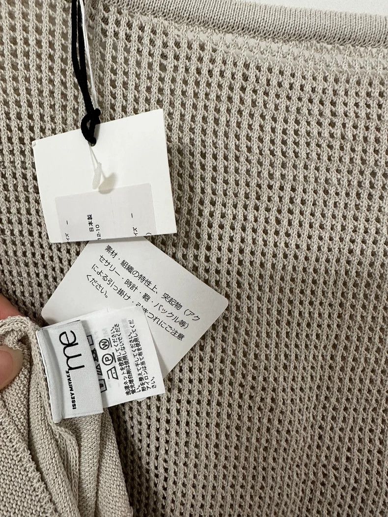 Issey Miyake Issey Miyake size:one size Light grey hollowed-out knitted Size S / US 4 / IT 40 - 2 Thumbnail