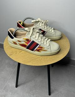 Gucci store flame heels