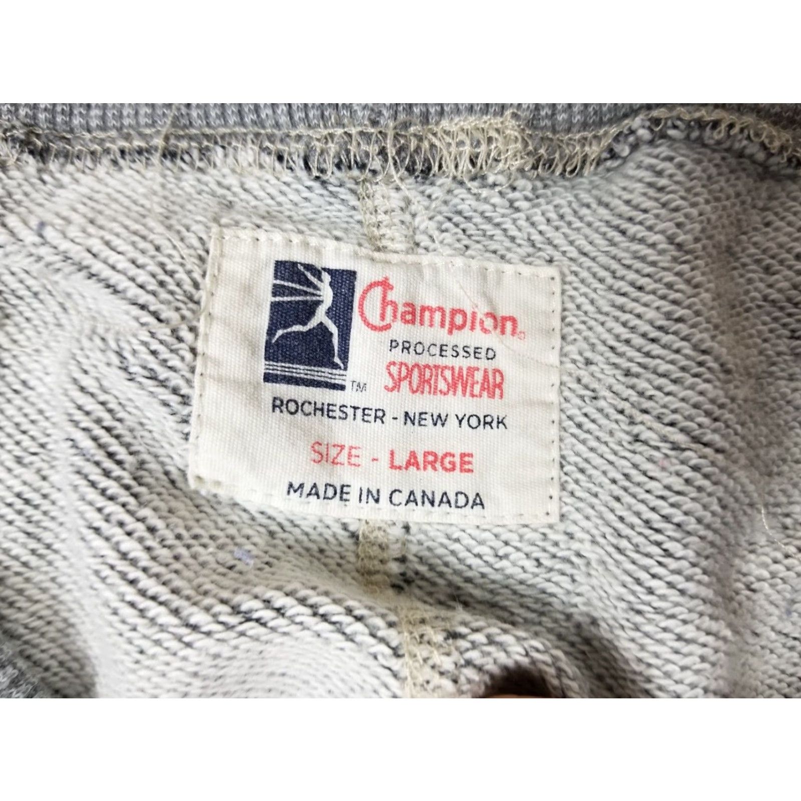Champion VINTAGE CHAMPION REPRO RUNNER TAG 2 TONES SWEATPANTS SZ LARGE SHIRT? (note: no) Size US 33 - 2 Thumbnail