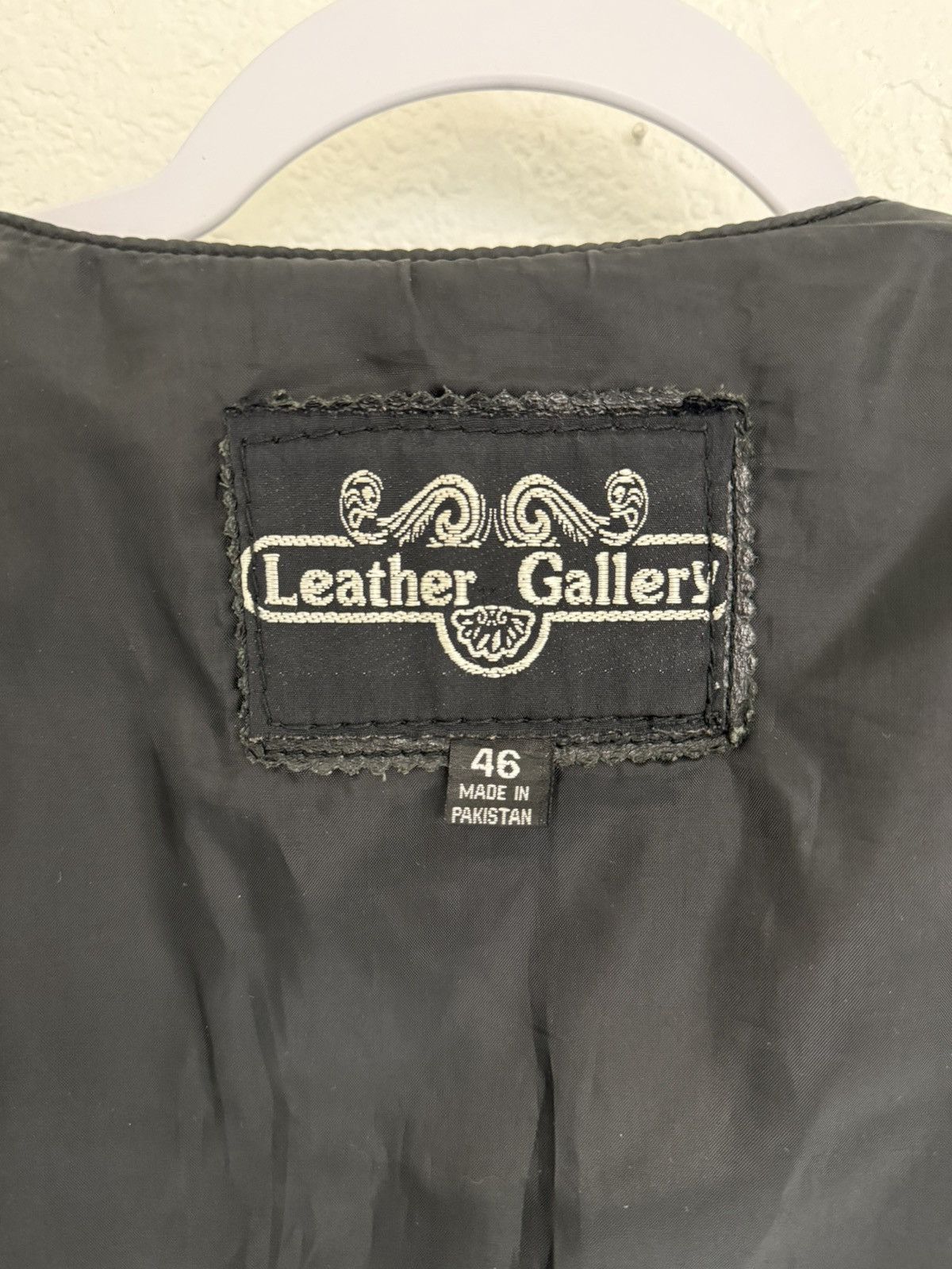 Leather × Vintage Genuine Leather Vest (LEATHER GALLERY) Size US XXL / EU 58 / 5 - 6 Thumbnail
