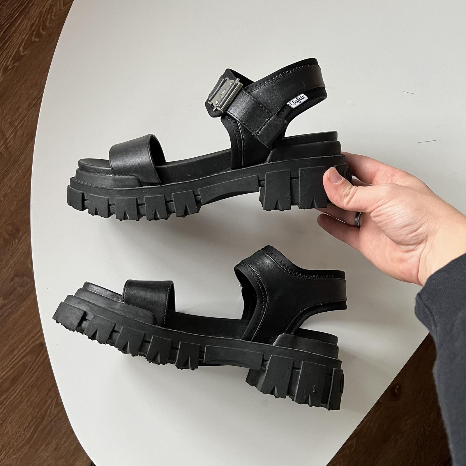 Buffalo London × Designer Buffalo London Avant garde Sandals Sz 39 Size US 9 / IT 39 - 1 Thumbnail