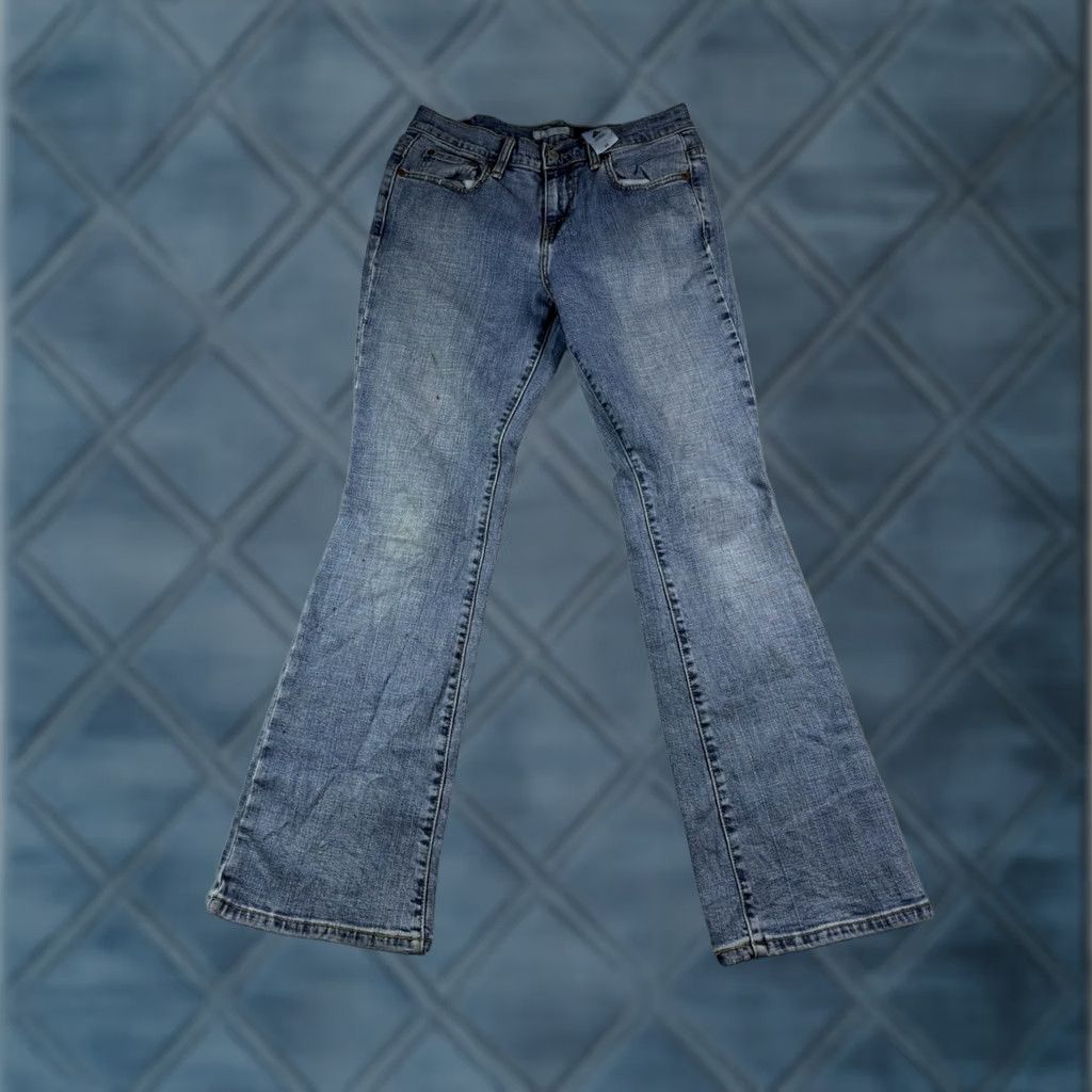 Levi's VINTAGE Levi's 515 Jeans Women's Regular Size 6 Bootcut Denim Blue Medium Wash 28in Inseam 5-Pocket Size 28" / US 6 / IT 42 - 1 Thumbnail