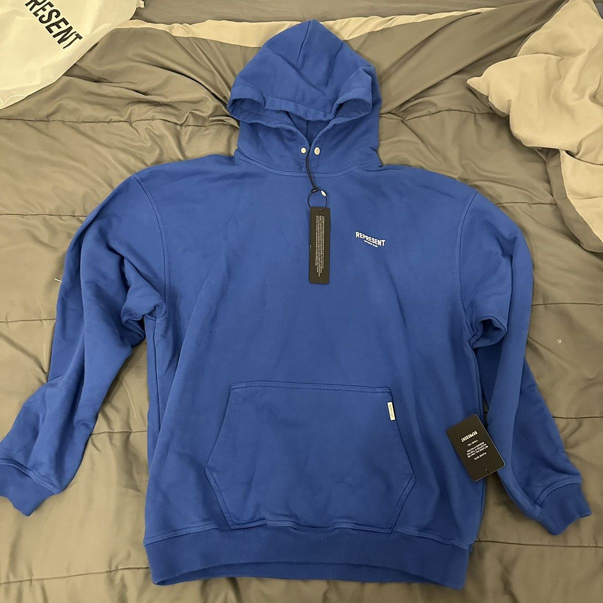 image of Represent Clo Represent Owners Club Hoodie Blue XL in Bleu, Men's