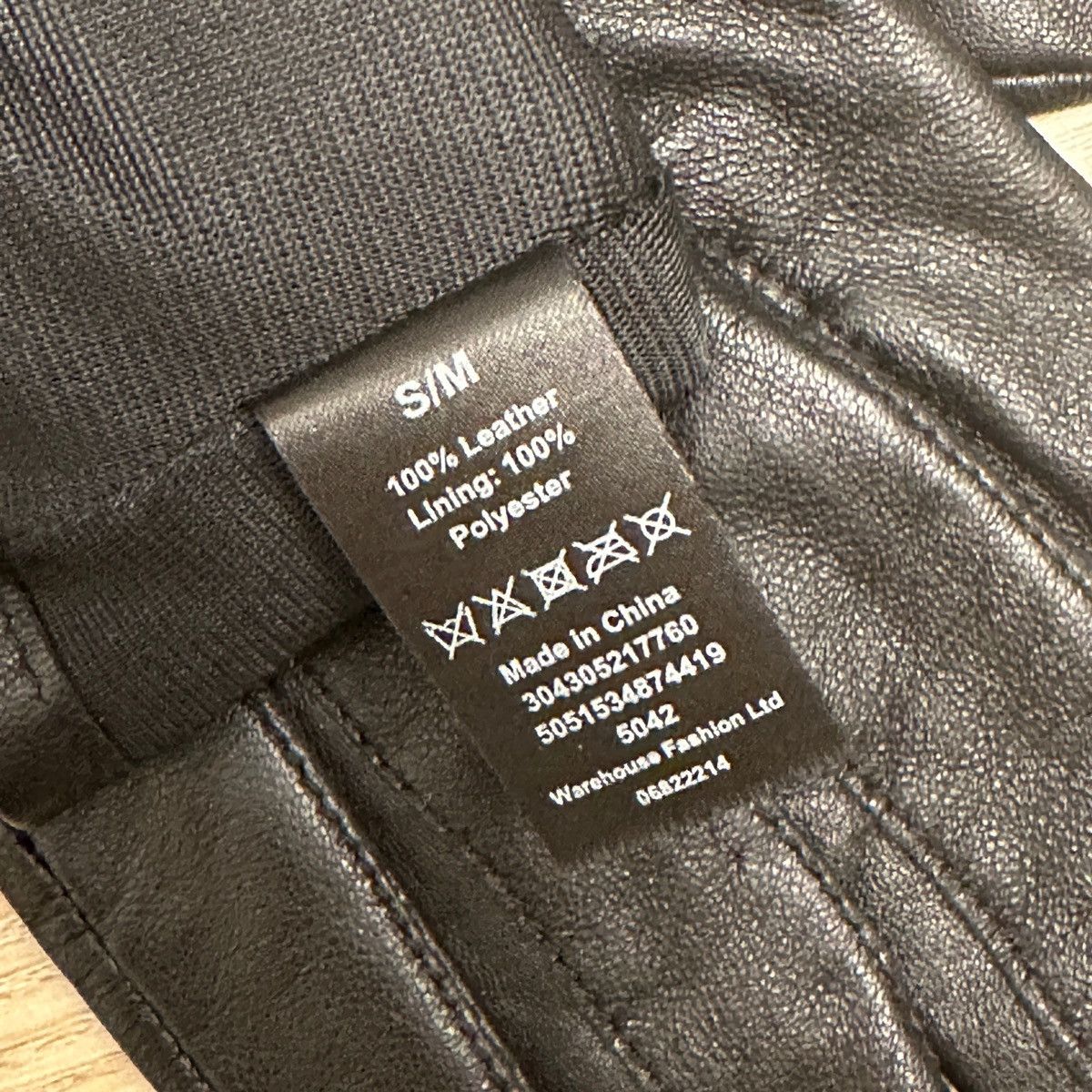 Other Women’s Long Leather Gloves S/M – Black Size ONE SIZE - 5 Thumbnail