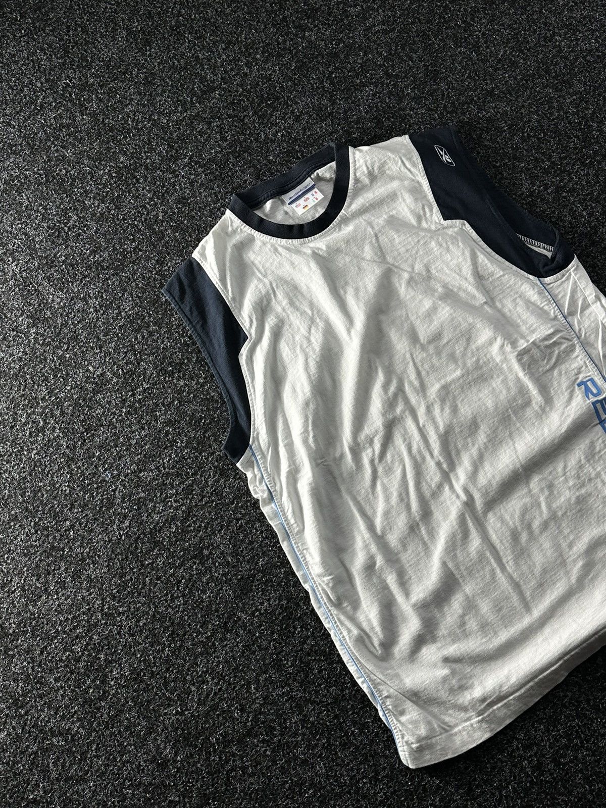 Nike × Vintage 🚨Vintage REEBOK Athletic y2k tank top Vintage big logo Size US M / EU 48-50 / 2 - 2 Thumbnail
