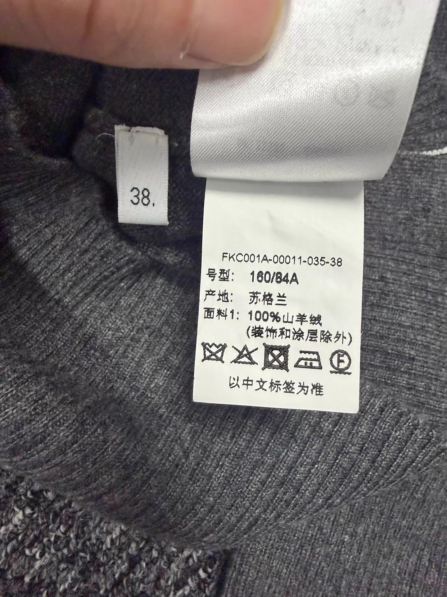 Thom Browne Thom Browne Women's 4-Bar Cashmere Cardi Mid Gray Size38 Size XS / US 0-2 / IT 36-38 - 6 Thumbnail