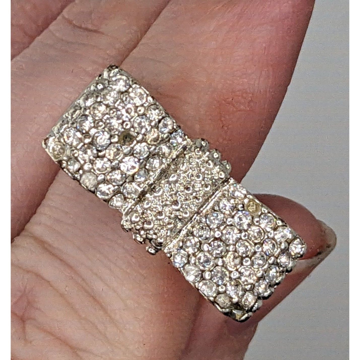 Other Coquette Glam Rhinestone Pave Bow Ring Size 7 Size ONE SIZE - 1 Thumbnail