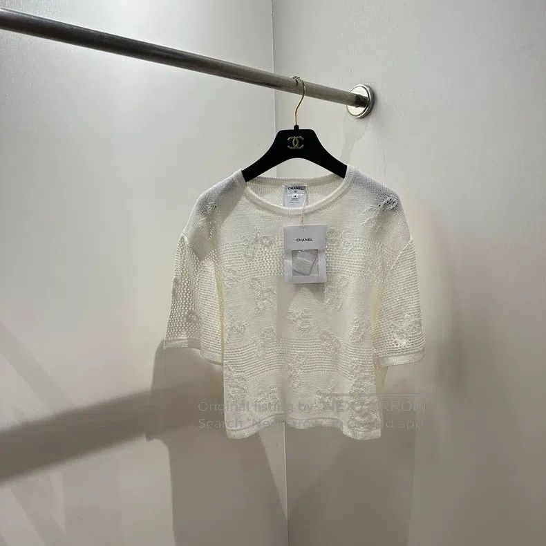 Chanel Chanel 24p hollow knit bow short sleeves Size XS / US 0-2 / IT 36-38 - 1 Thumbnail