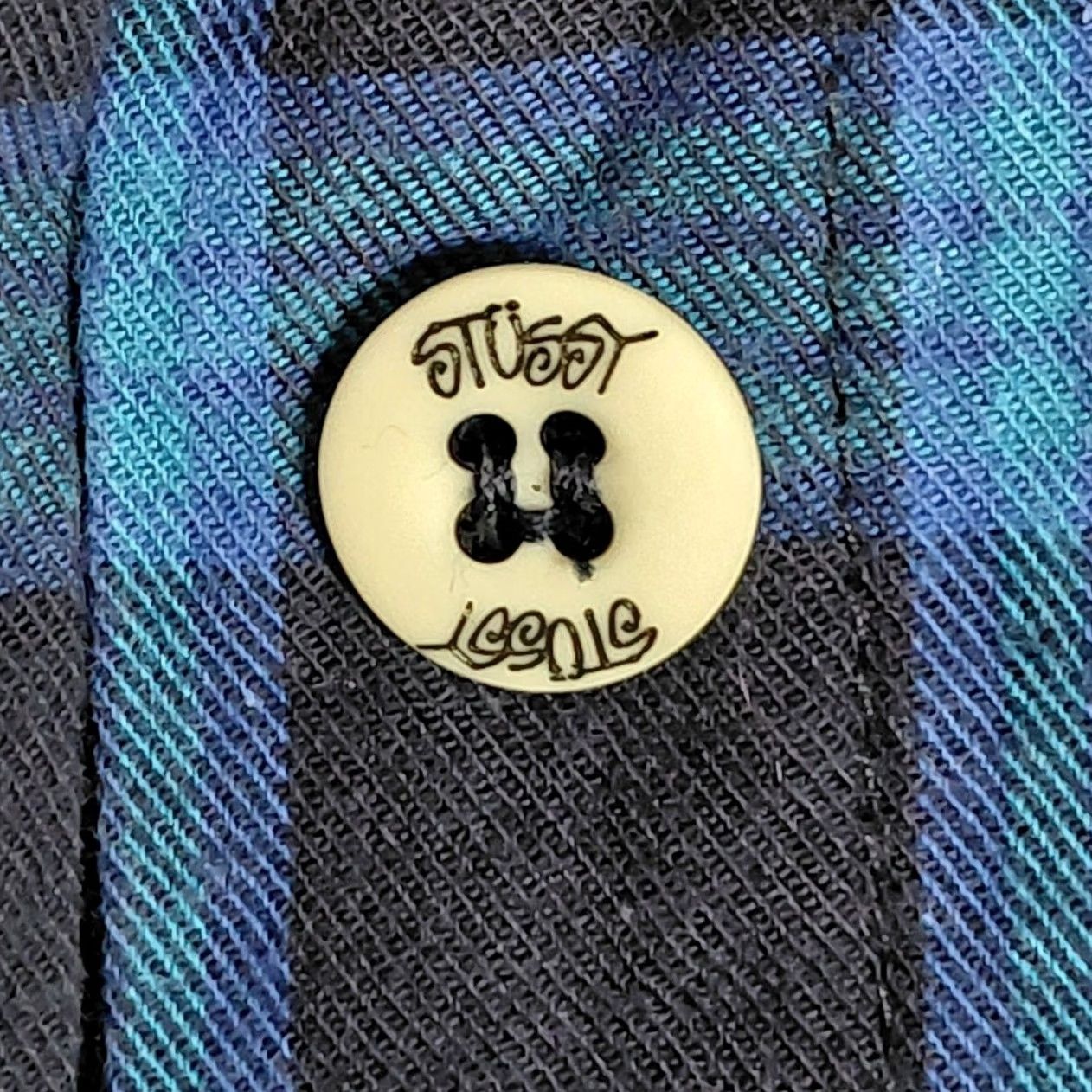 Vintage STUSSY Blue Plaid Button-Up Shirt Men Long Sleeve LARGE Size US L / EU 52-54 / 3 - 3 Thumbnail