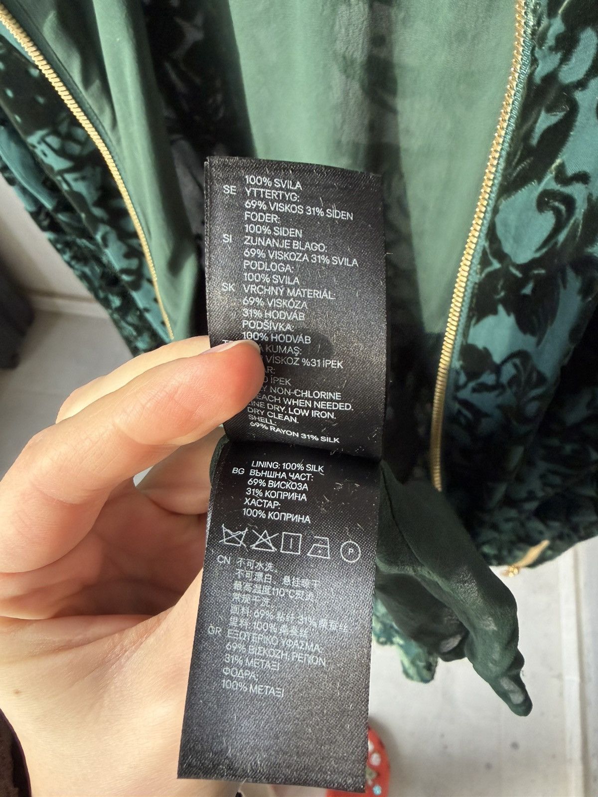 Balmain × H&M BALMAIN X H&M Velvet Green Dress Tunic Silk Long Sleeve Size XS / US 0-2 / IT 36-38 - 11 Thumbnail