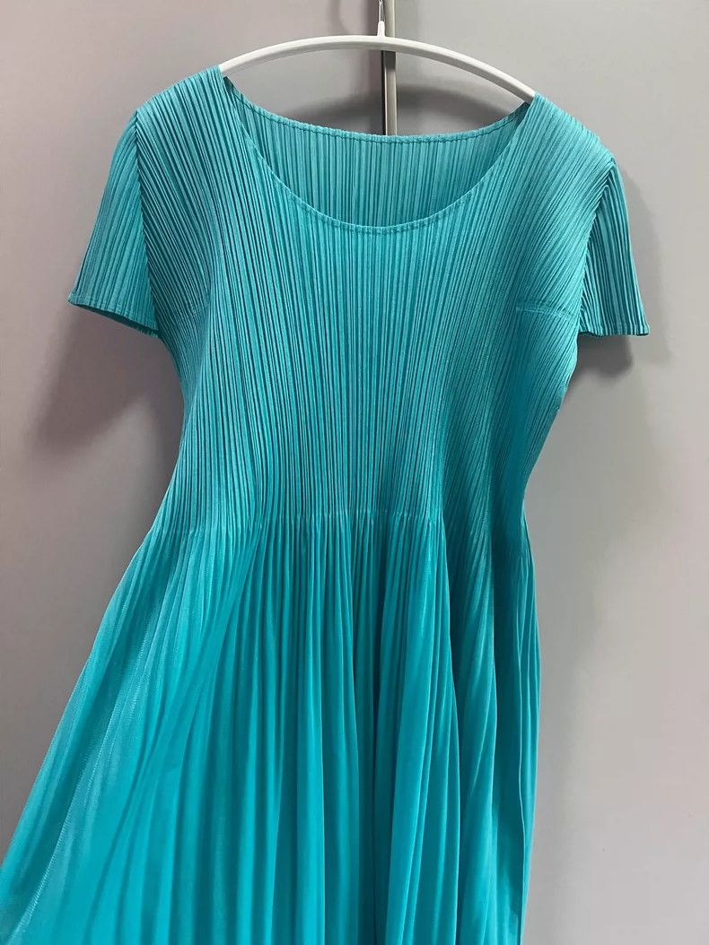 Other Issey Miyake/三宅一生 size:5 Blue pleated dress Size M / US 6-8 / IT 42-44 - 2 Thumbnail