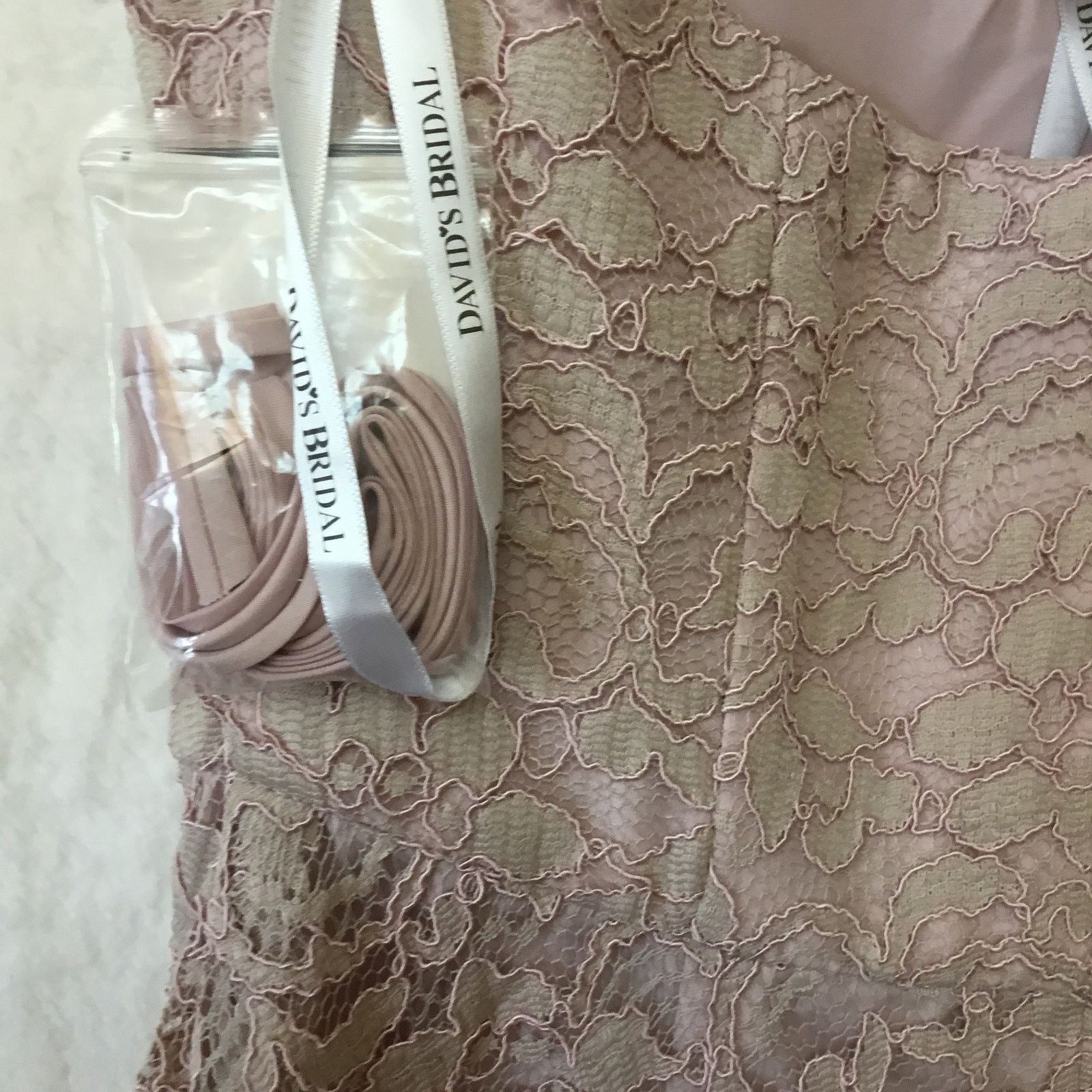 Other David's Bridal Strapless Lace Dress Size XS / US 0-2 / IT 36-38 - 11 Thumbnail