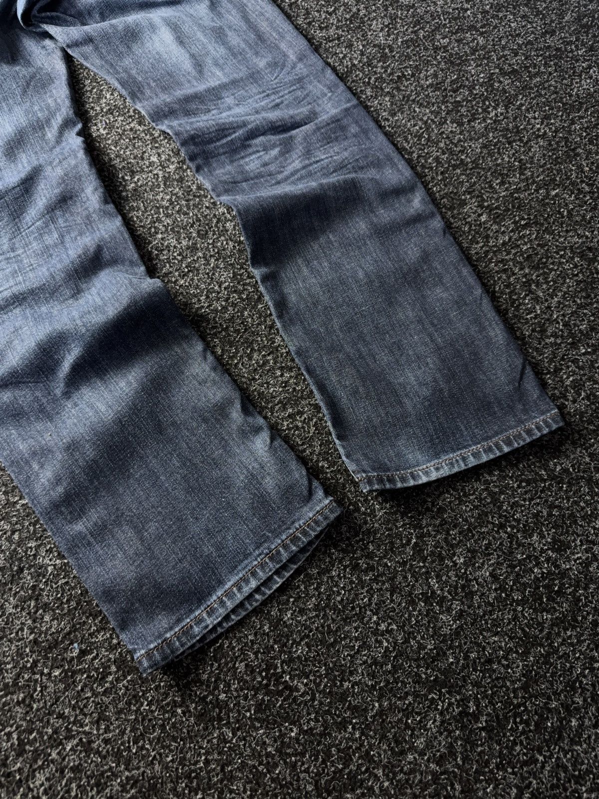 Hugo Boss Luxury Hugo Boss Distressed orange tab denim pants jeans Size US 33 - 14 Thumbnail