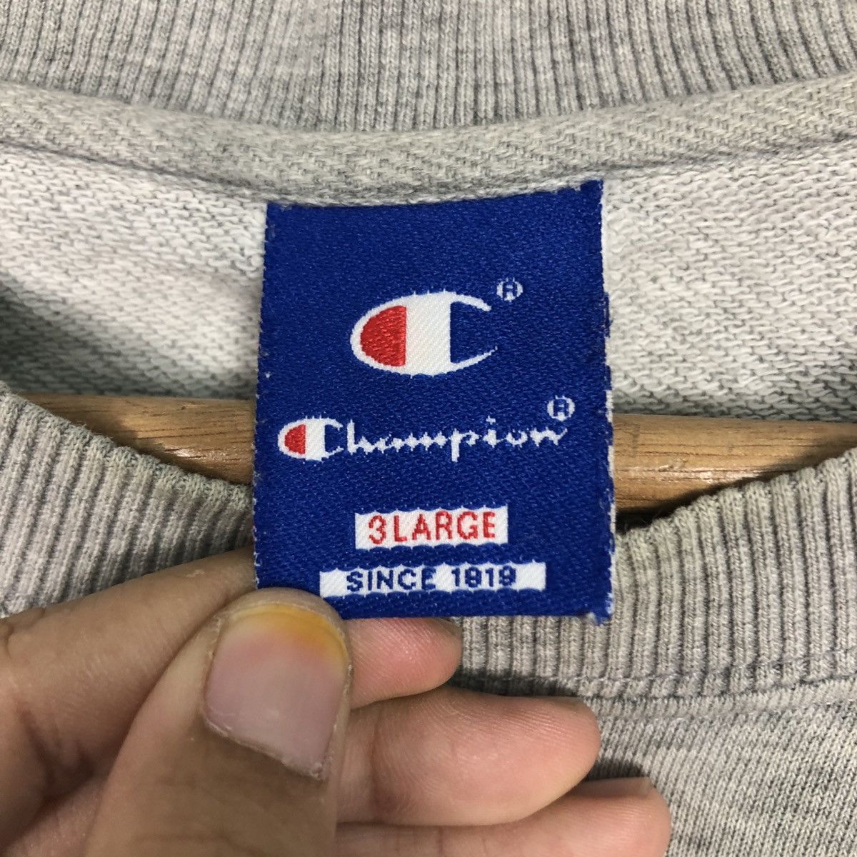 Japanese Brand 📌Vintage Sweatshirt Champion Big Logo Size US L / EU 52-54 / 3 - 15 Thumbnail
