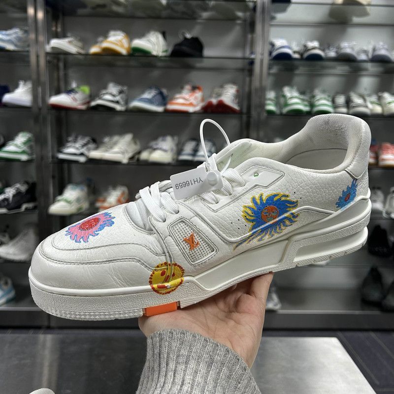 Louis Vuitton Yayoi Kusama x Louis Vuitton Low-Top Trainer Sneakers -2508 Size US 9.5 / IT 39.5 - 7 Thumbnail