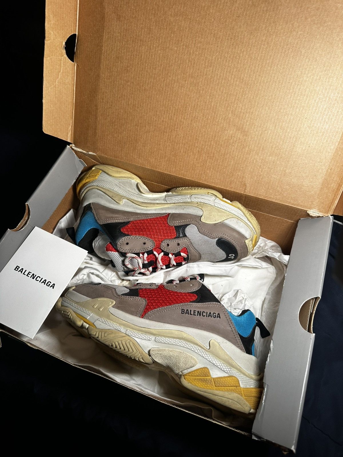 Balenciaga Balenciaga Triple S Grey Red Blue Size US 7 / EU 40 - 12 Thumbnail