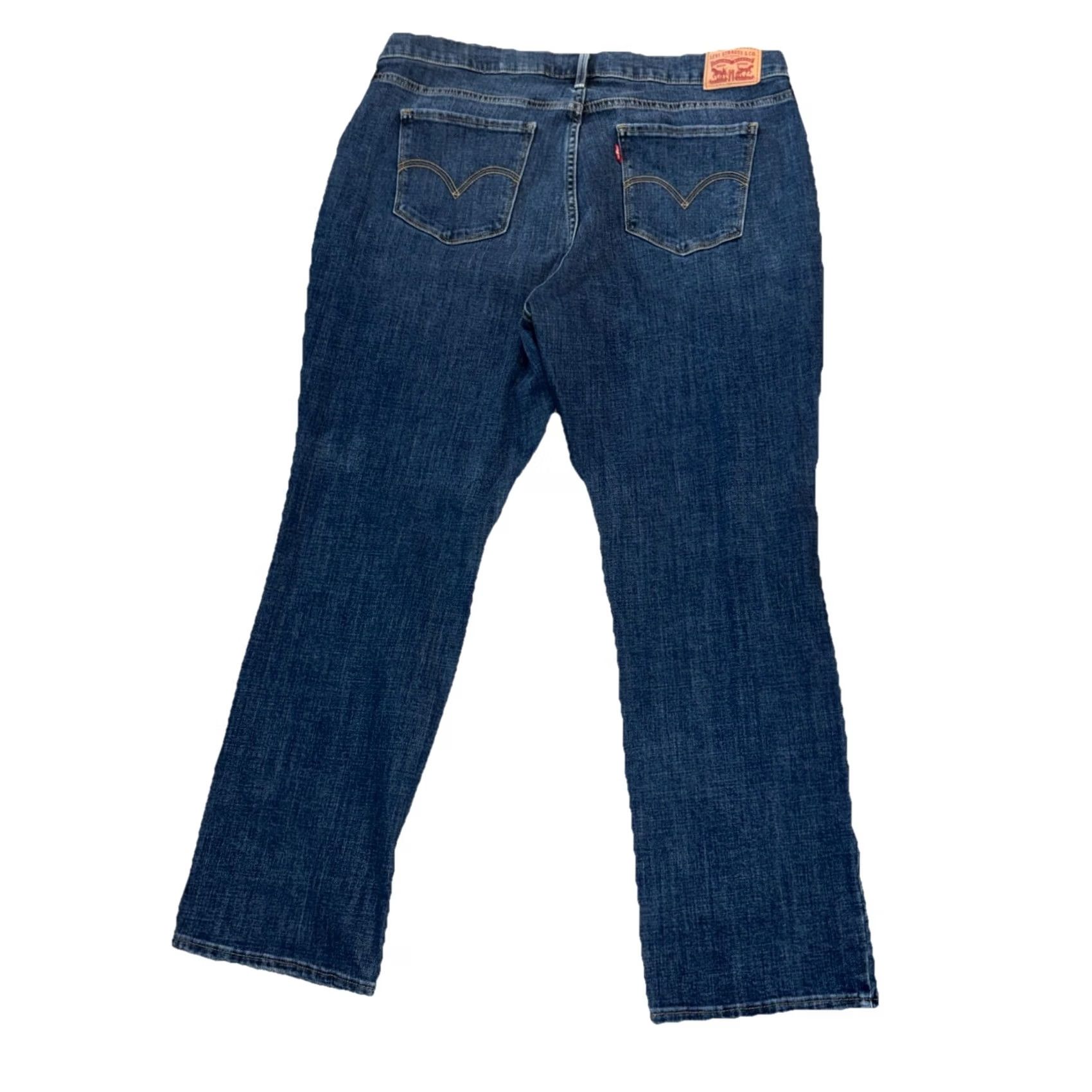 Denime VINTAGE Levi’s Levi Strauss Classic Straight Womens Jeans 18W Medium Wash Denim Jeans 5-Pocket High Rise Button Zip Plus Size Womens Size 40" / US 18 - 2 Thumbnail