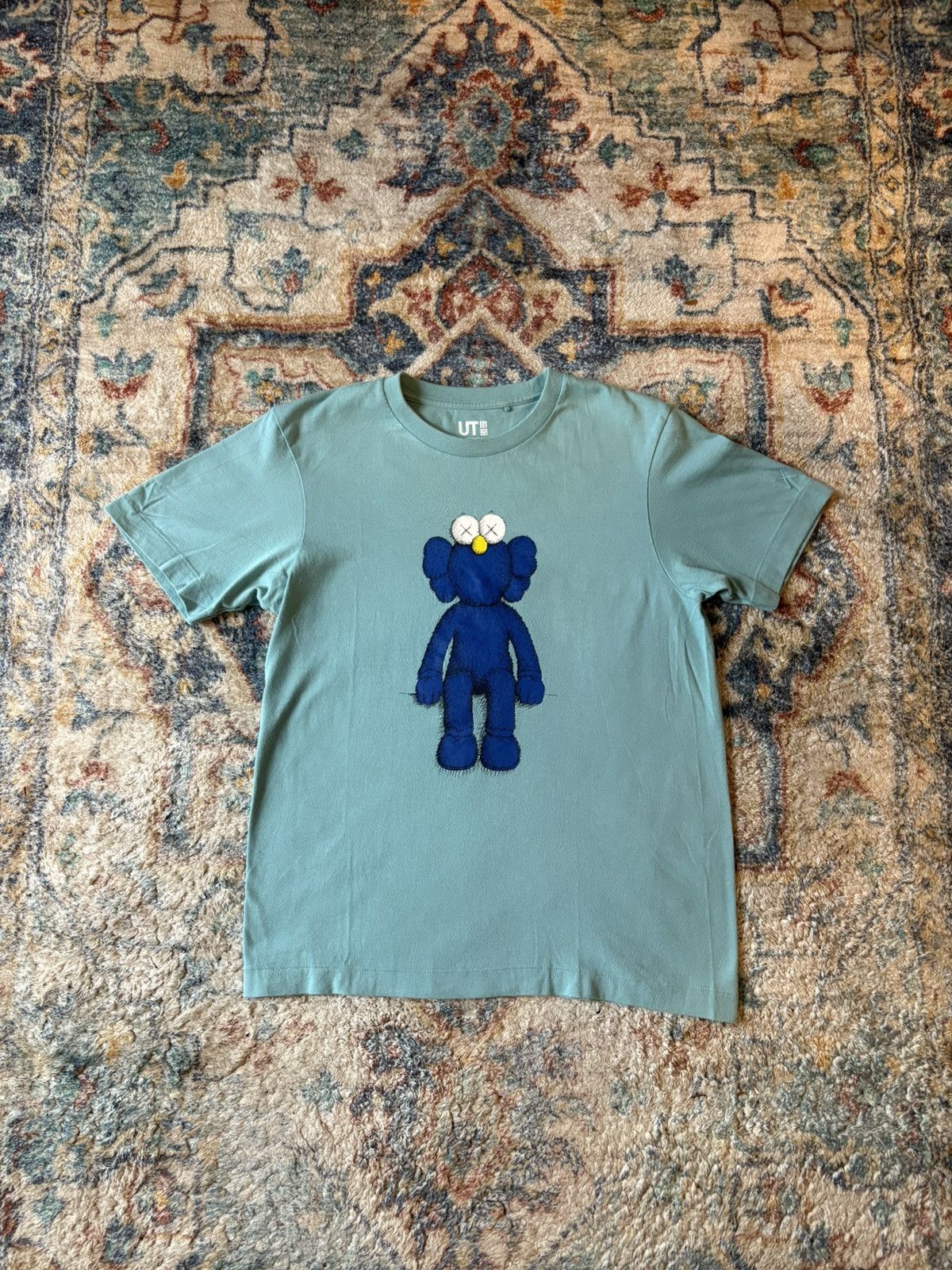 Uniqlo Uniqlo Kaws T-shirt Size XS Size US XS / EU 42 / 0 - 1 Thumbnail