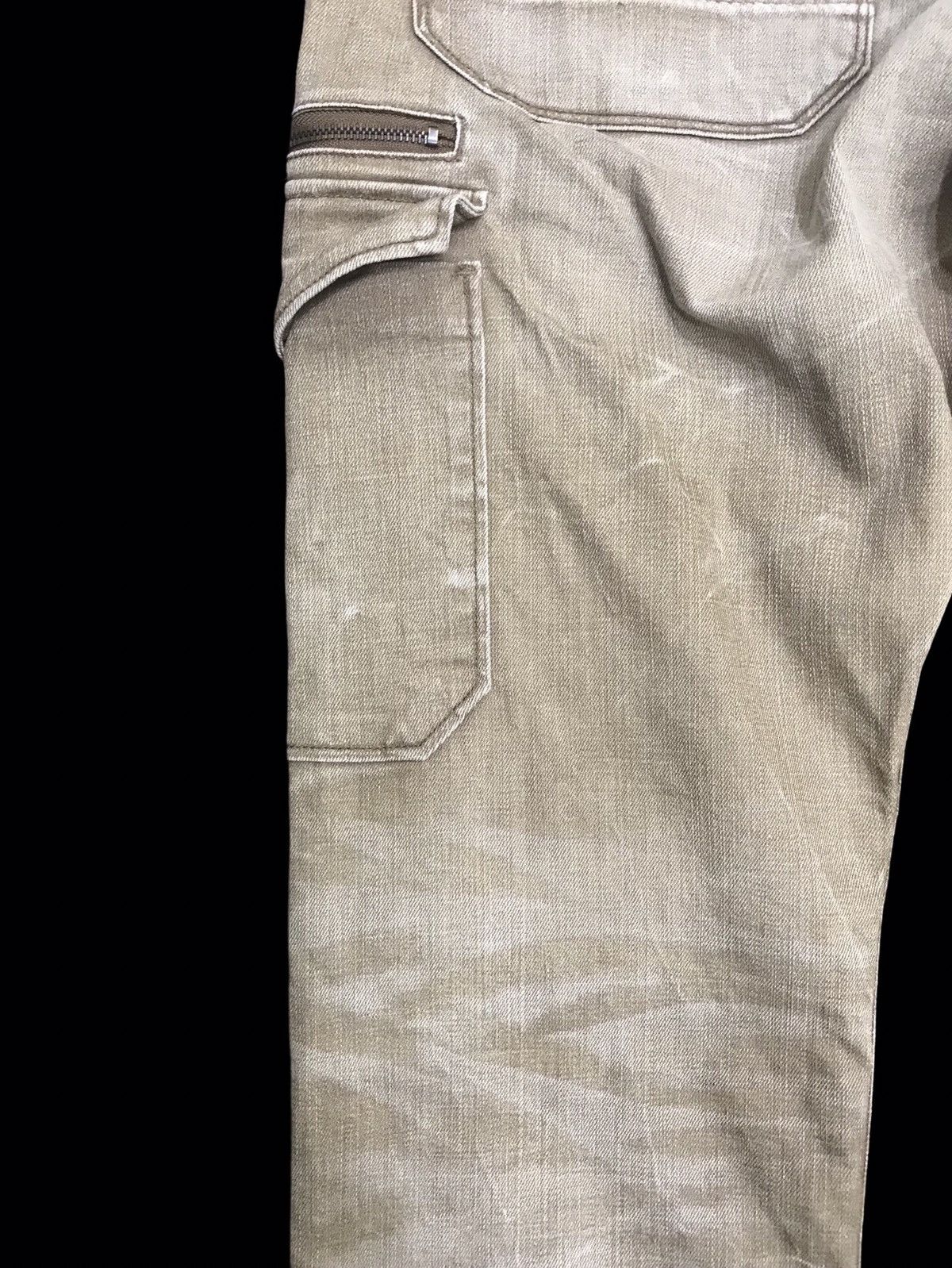 Japanese Brand 💥THRASHED💥BACK NUMBER TAN DISTRESSED CARGO DENIM F367 Size US 35 - 13 Thumbnail