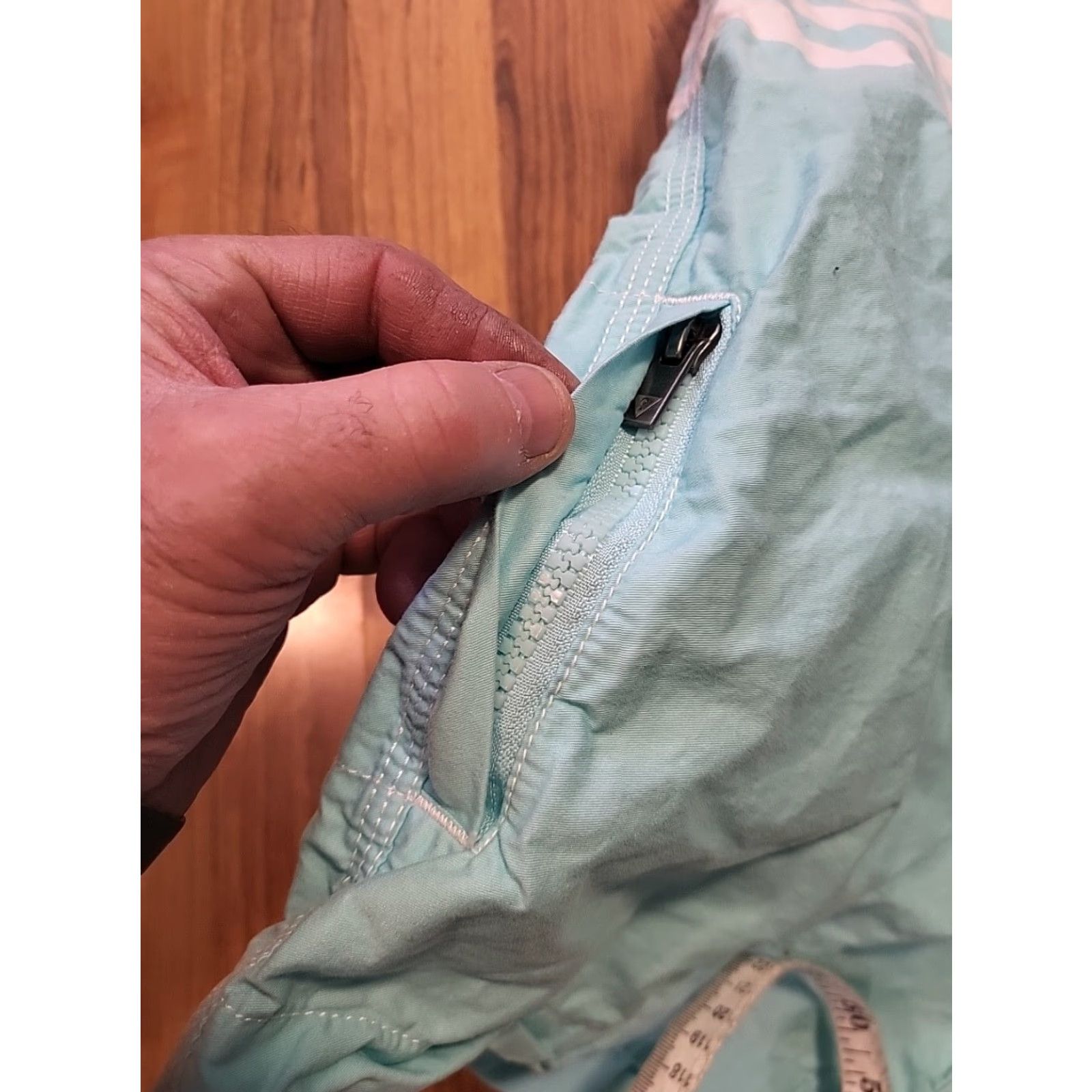 Guess GUESS Chino Shorts 38" x 11" Teal & White Striped, Security Pocket, Men, Casual, Cotton, Flat Front, Mid Rise, Canvas, Regular Fit Size US 38 / EU 54 - 2 Thumbnail