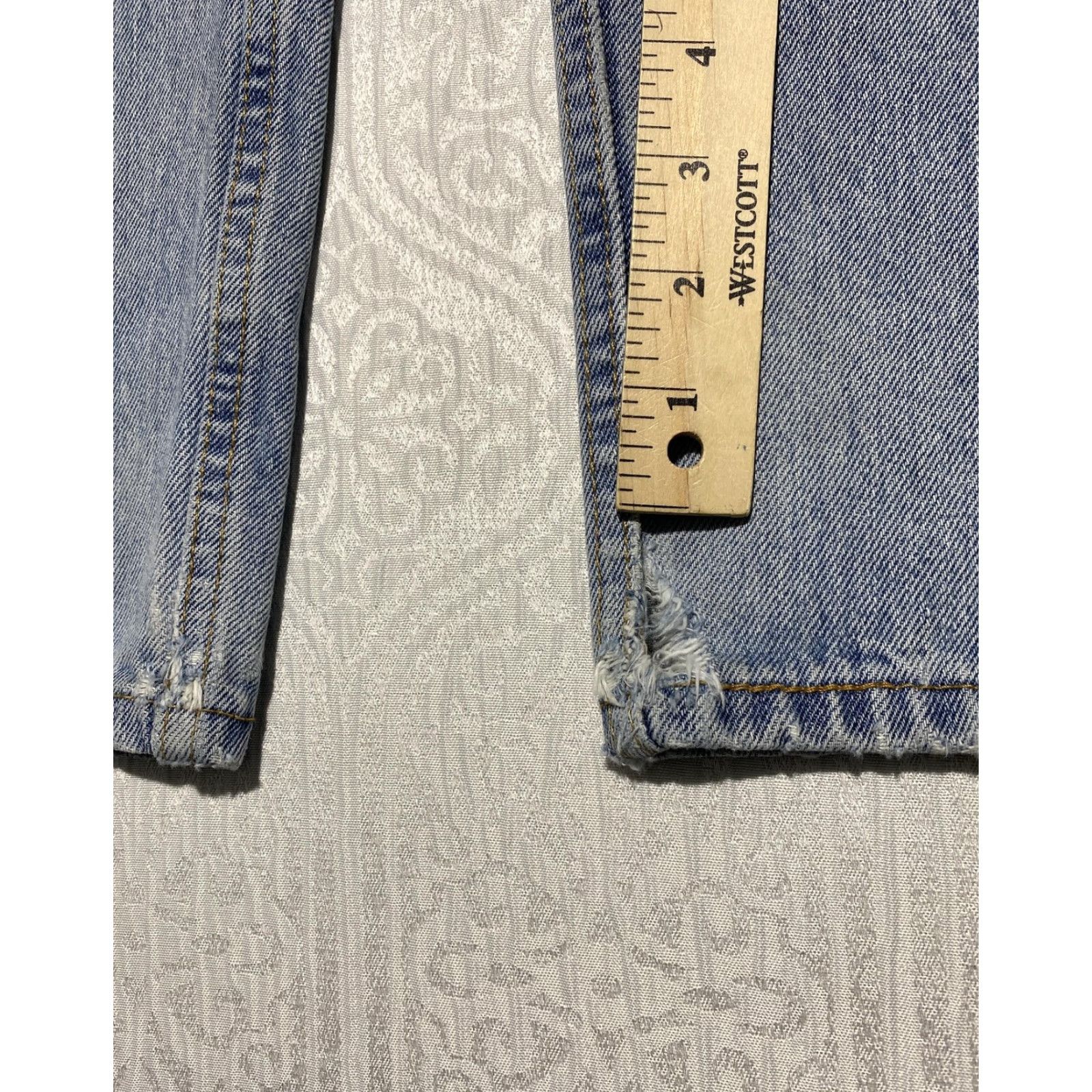 Levi's Levis 550 Jeans Mens 38x29 Blue Relaxed Fit Light Wash Denim Distressed Pants Size US 38 / EU 54 - 3 Thumbnail