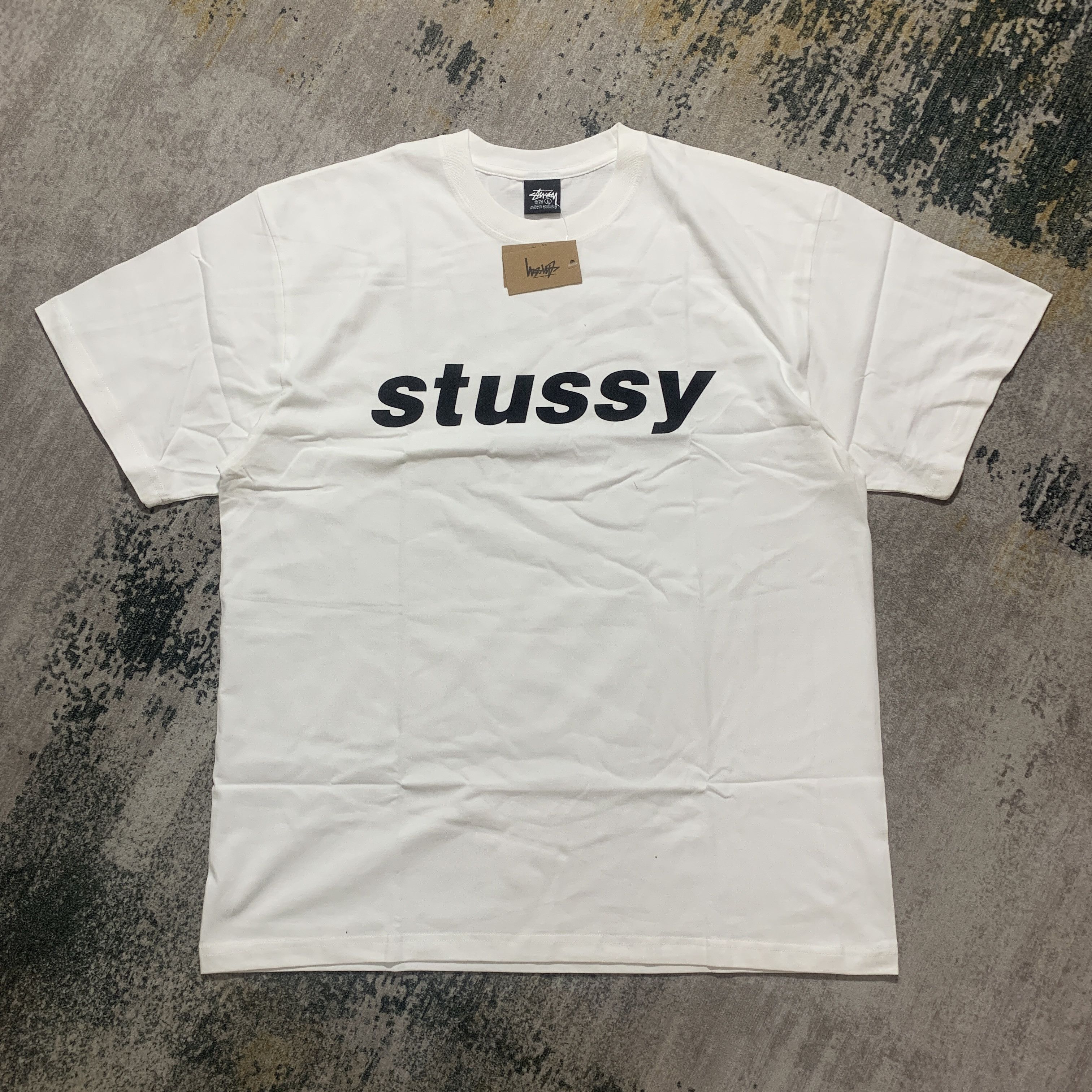 Stussy STUSSY VENUS PIG DYED TEE • LARGE | Grailed