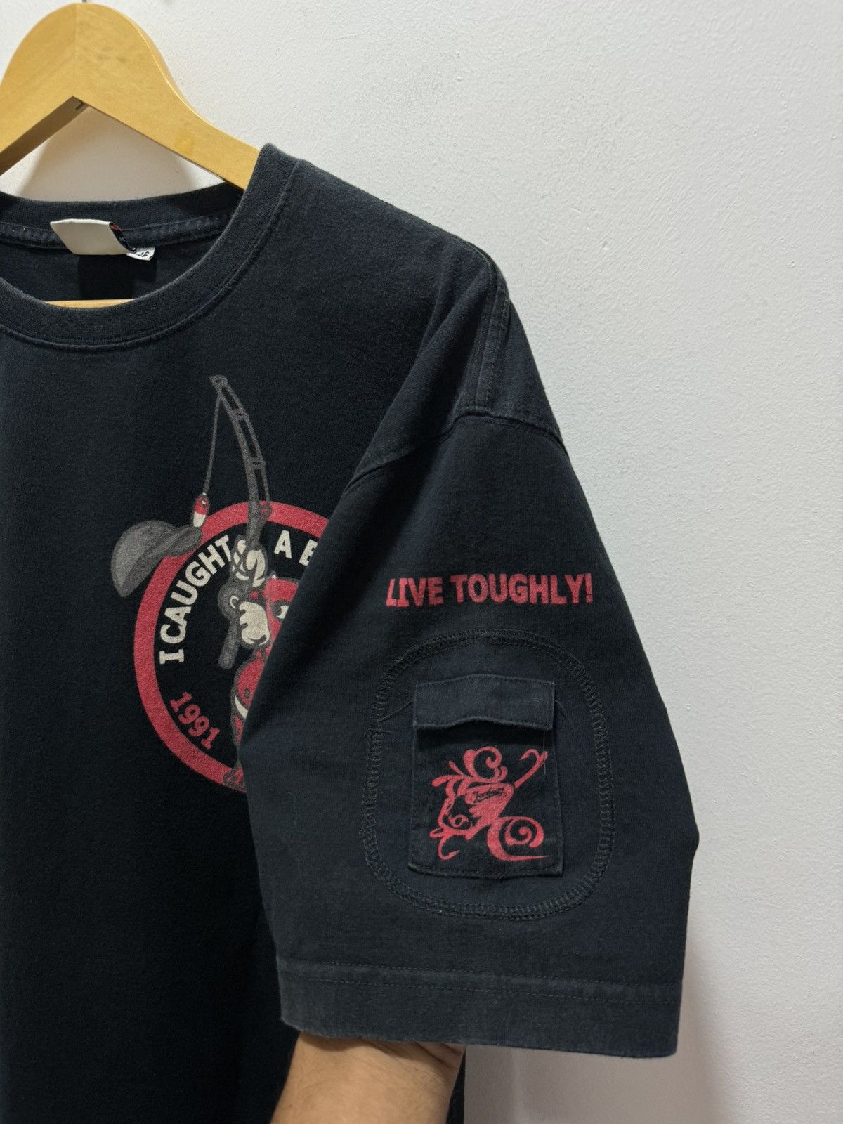Japanese Brand VINTAGE TED COMPANY RED DEVIL LIVE TOUGHLY LOGO TEE Size US L / EU 52-54 / 3 - 7 Thumbnail