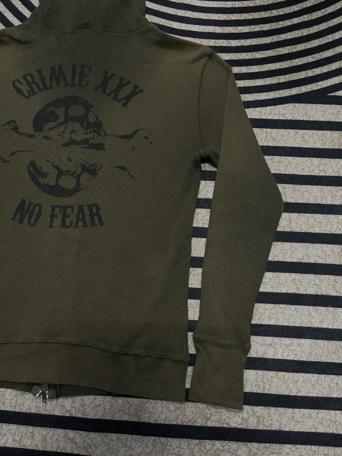 If Six Was Nine 2000s IFSIXWASNINE STYLE SKULL BONES BRAND CRIMIE SUN FADED Size US S / EU 44-46 / 1 - 16 Thumbnail