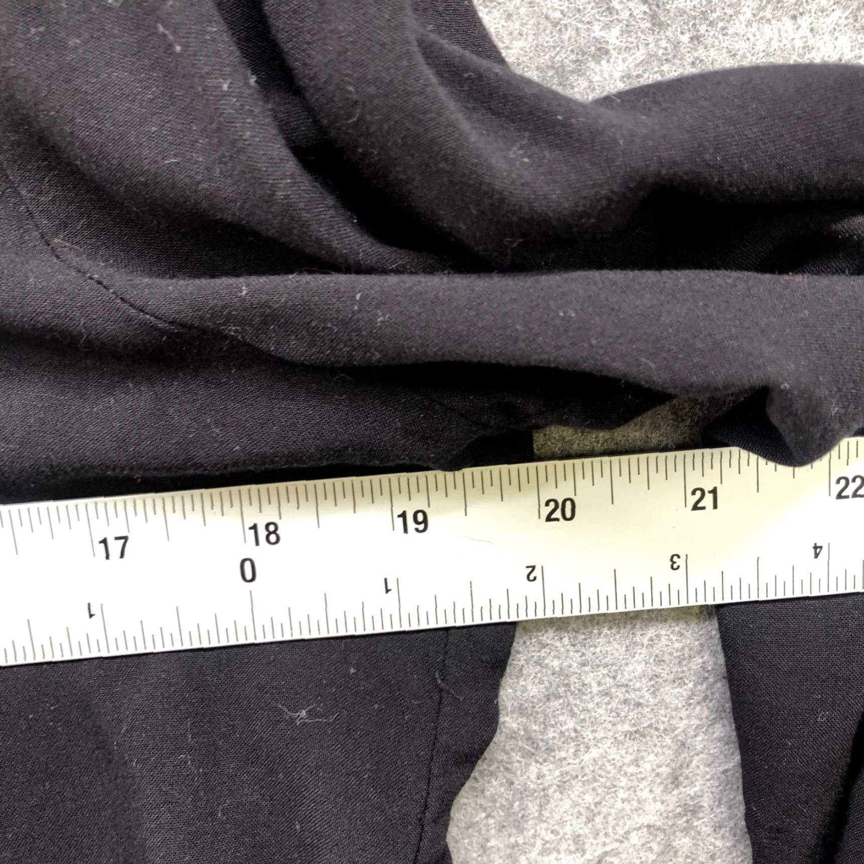 BCBGeneration BCBGeneration Tie Front Top Womens M Black Roll Tab Sleeve Collared Split Neck Blouse Size M / US 6-8 / IT 42-44 - 7 Thumbnail