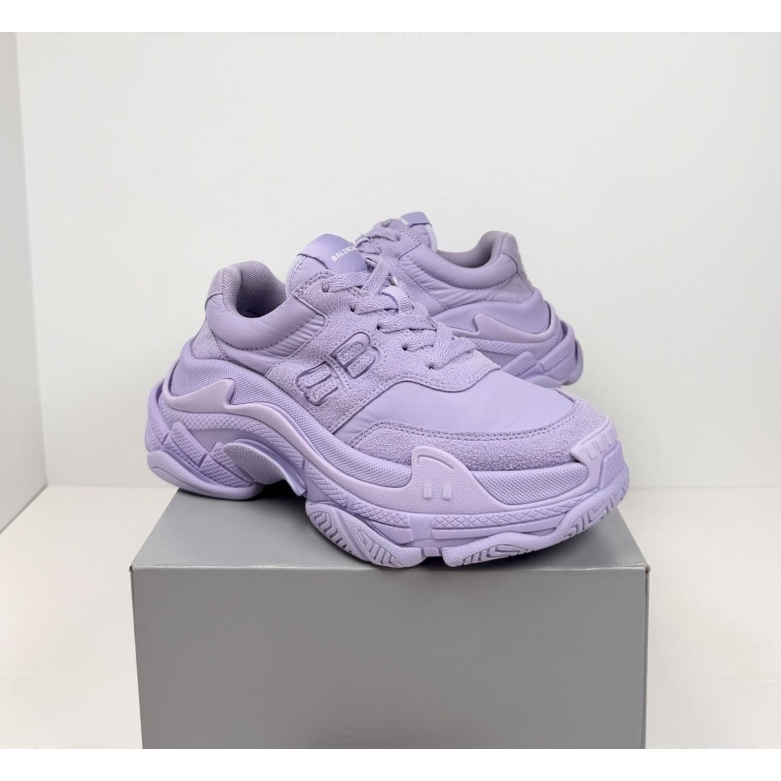 Balenciaga Size 34EU/4W - Balenciaga Triple S Nylon Lilac Size US 4 / IT 34 - 2 Thumbnail