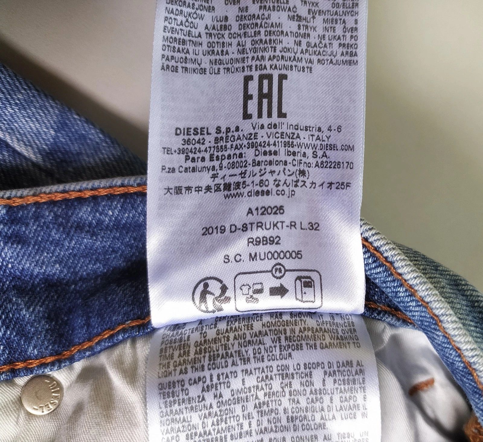 Diesel Diesel 2019 D-STRUKT-R L.32 MENS JEANS T/9668 Size US 32 / EU 48 - 9 Thumbnail