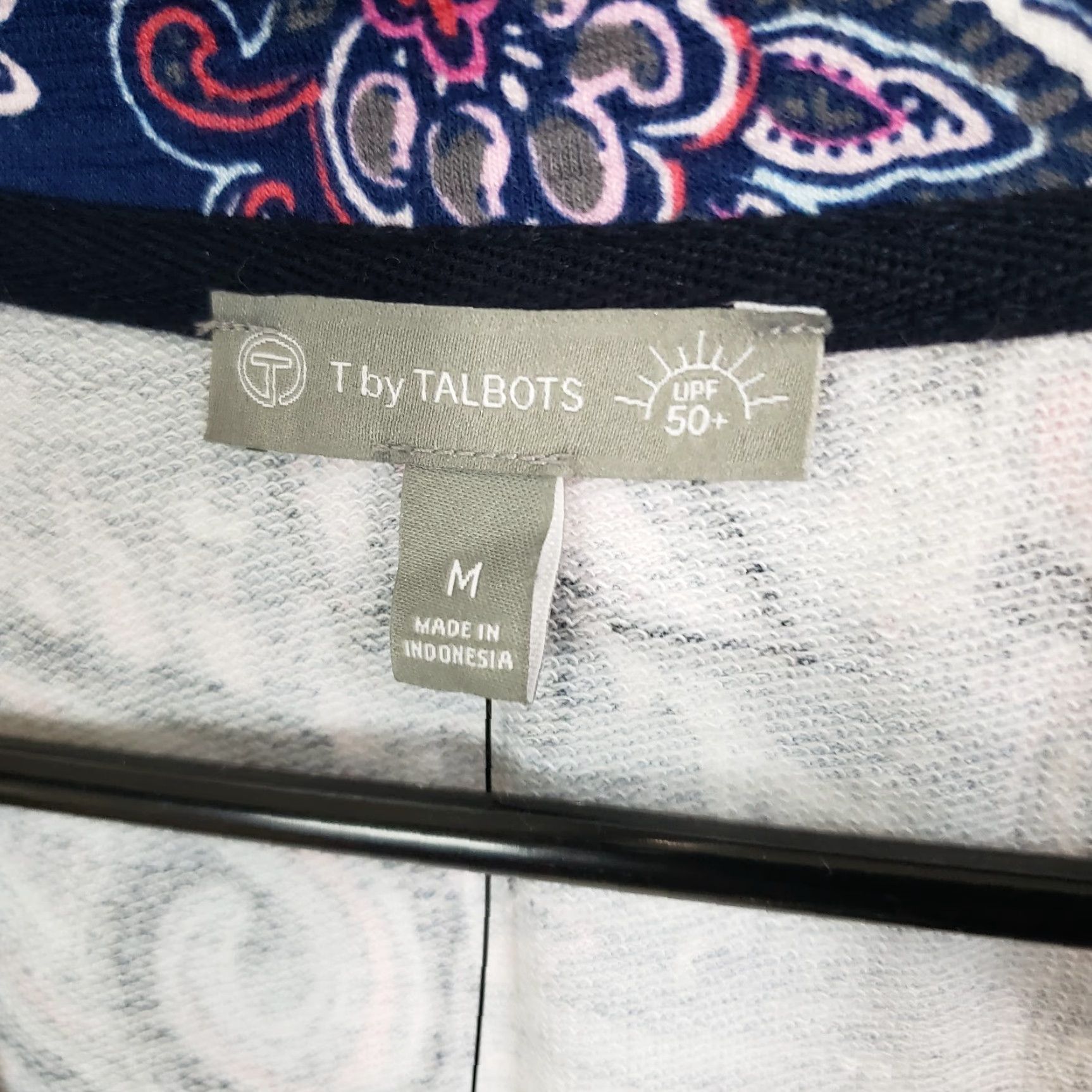 Talbots T by Talbots Pullover Womens M Blue Pink Paisley UPF 50 Cotton Blend Shirt Adult Medium Blues Size M / US 6-8 / IT 42-44 - 7 Thumbnail