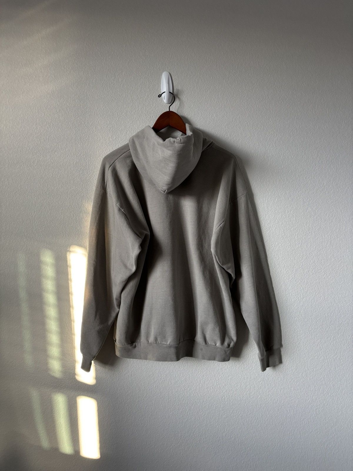 Vintage Vintage Grey 81 Kobe Hoodie Size US L / EU 52-54 / 3 - 4 Thumbnail