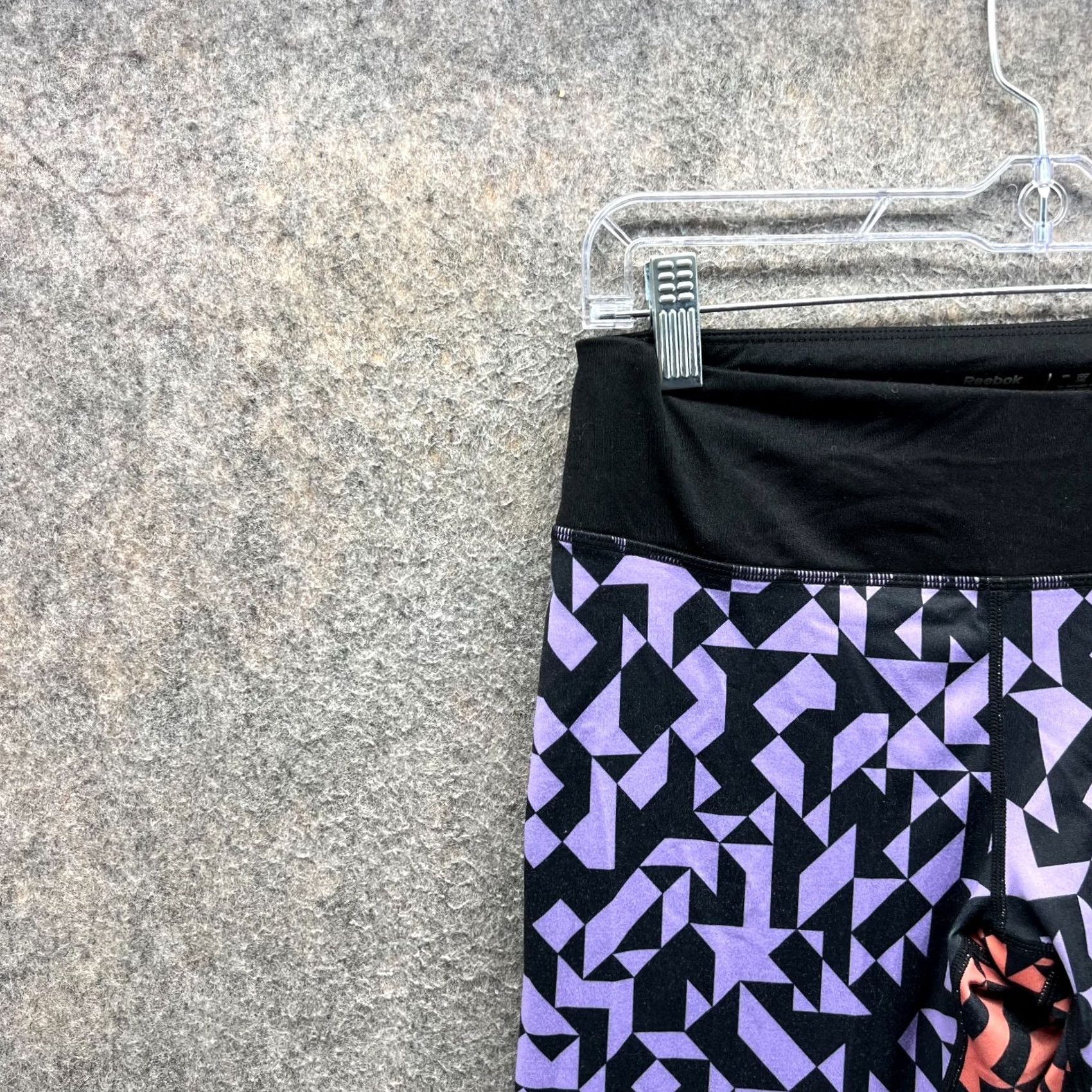 Reebok Reebok Leggings Womens M Purple Black Coral Pattern Stretch Capri Pants CrossFit Compression Activewear Skinny Set Size 32" / US 10 / IT 46 - 7 Thumbnail