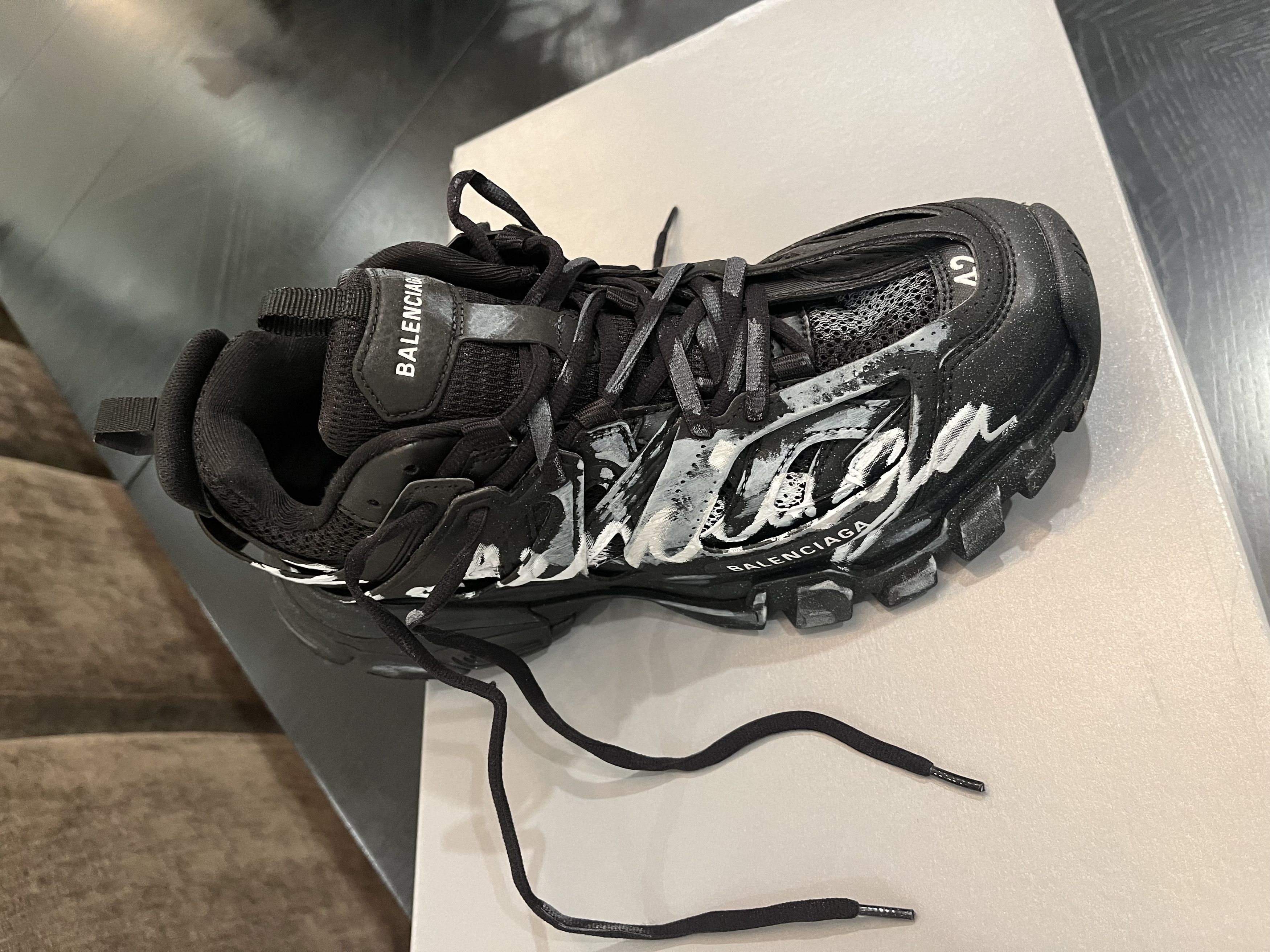 Balenciaga Track sneaker track handwritten Size US 9 / EU 42 - 9 Thumbnail