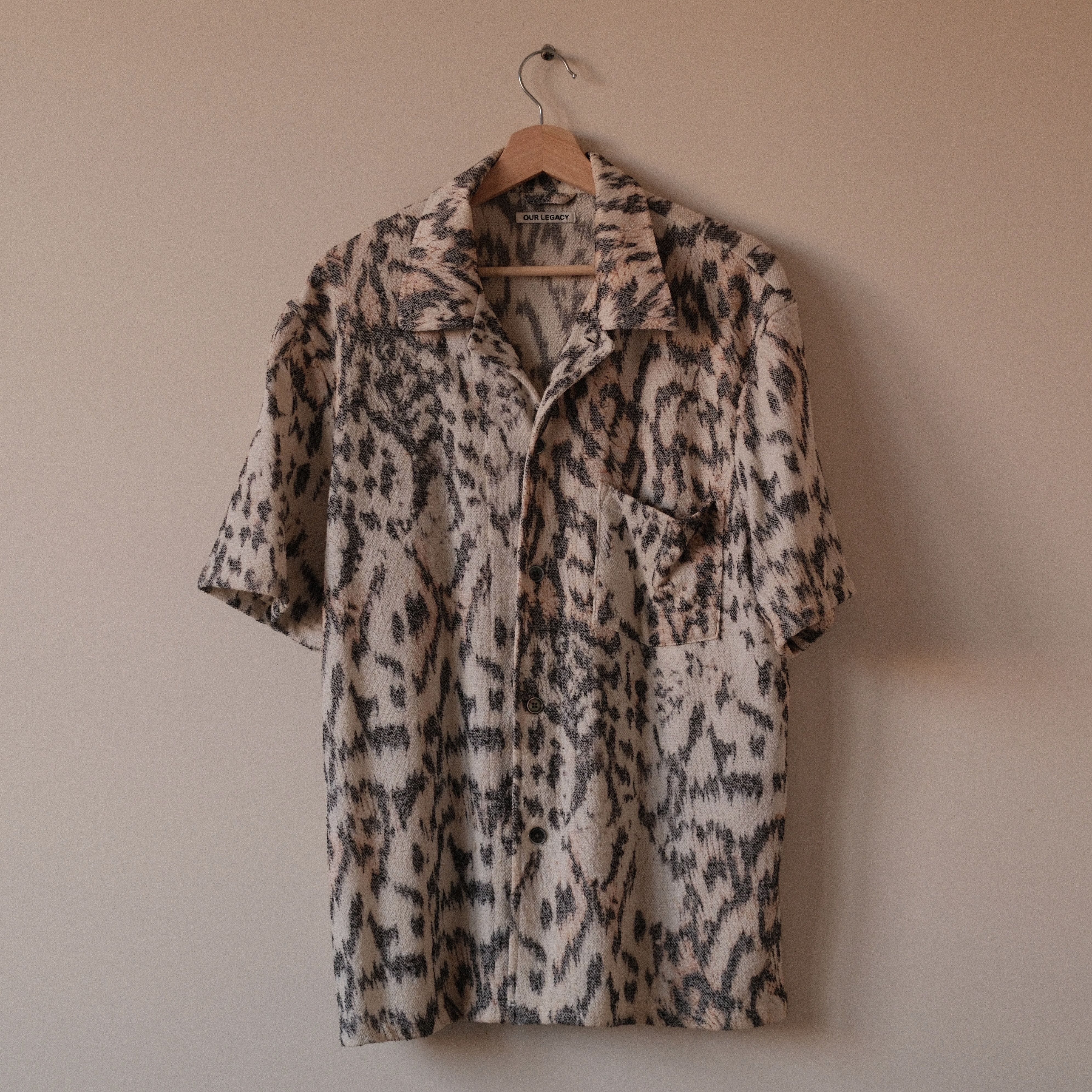 トップス OUR LEGACY BOX SHORTSLEEVE TIGER PRINT Our Legacy 50/L - Short Sleeve Box Shirt - Tiger Print | Grailed