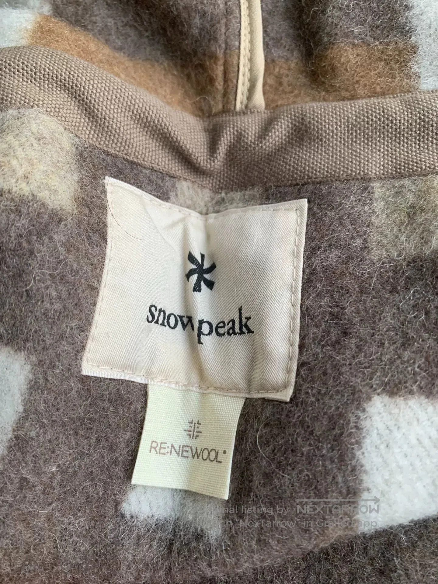 Snow Peak SnowPeak Recycled Wool Poncho. Size US M / EU 48-50 / 2 - 3 Thumbnail