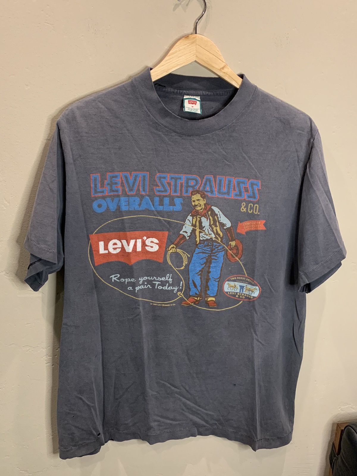 image of Levis x Made In USA Vintage 1993 Levi’S Rope Yourself Single Stitch Shirt in Gray (Size Medium)