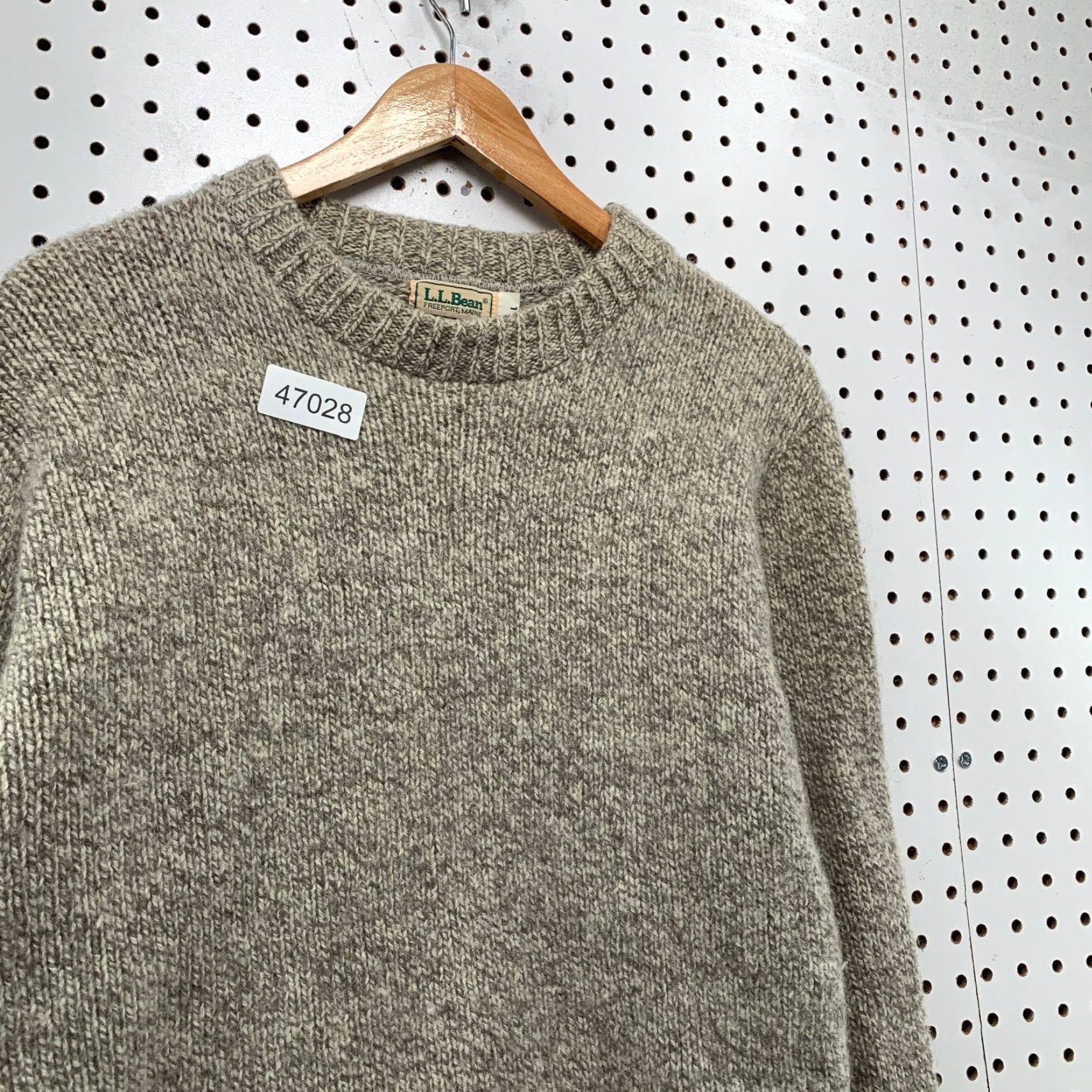 Vintage VINTAGE L.L. Bean Sweater Mens M Beige Wool Knit Crewneck Pullover Christmas Casual Winter 90s Mens Size US M / EU 48-50 / 2 - 7 Thumbnail