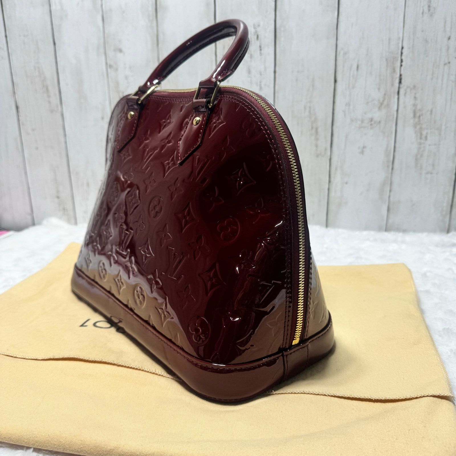 Louis Vuitton Authentic Louis Vuitton Alma Handbag Monogram Vernis SN4114 Size ONE SIZE - 12 Thumbnail