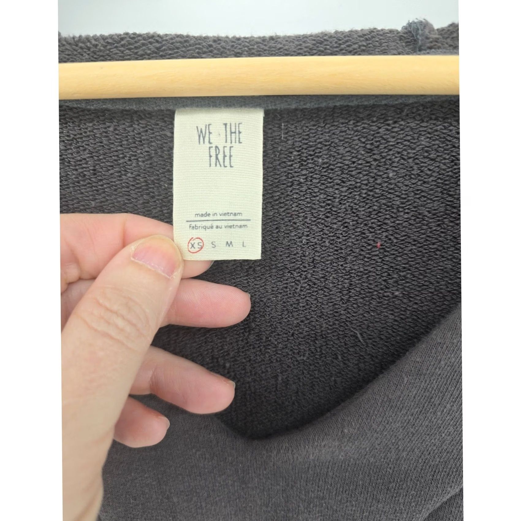 Free People We The Free Hoodie Womens XS Gray Ruched Sleeve Oversized Pullover Sweatshirt Size XS / US 0-2 / IT 36-38 - 2 Thumbnail